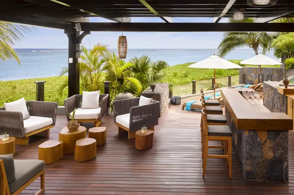 Grand Beachfront Villa - Bar and Lounge Area.webp