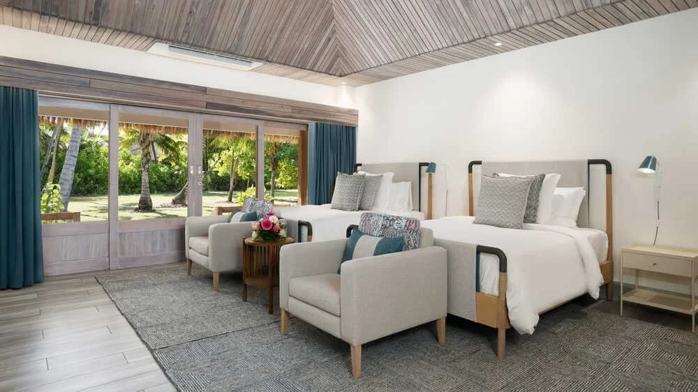 5 Bedroom Desroches 07.jpg