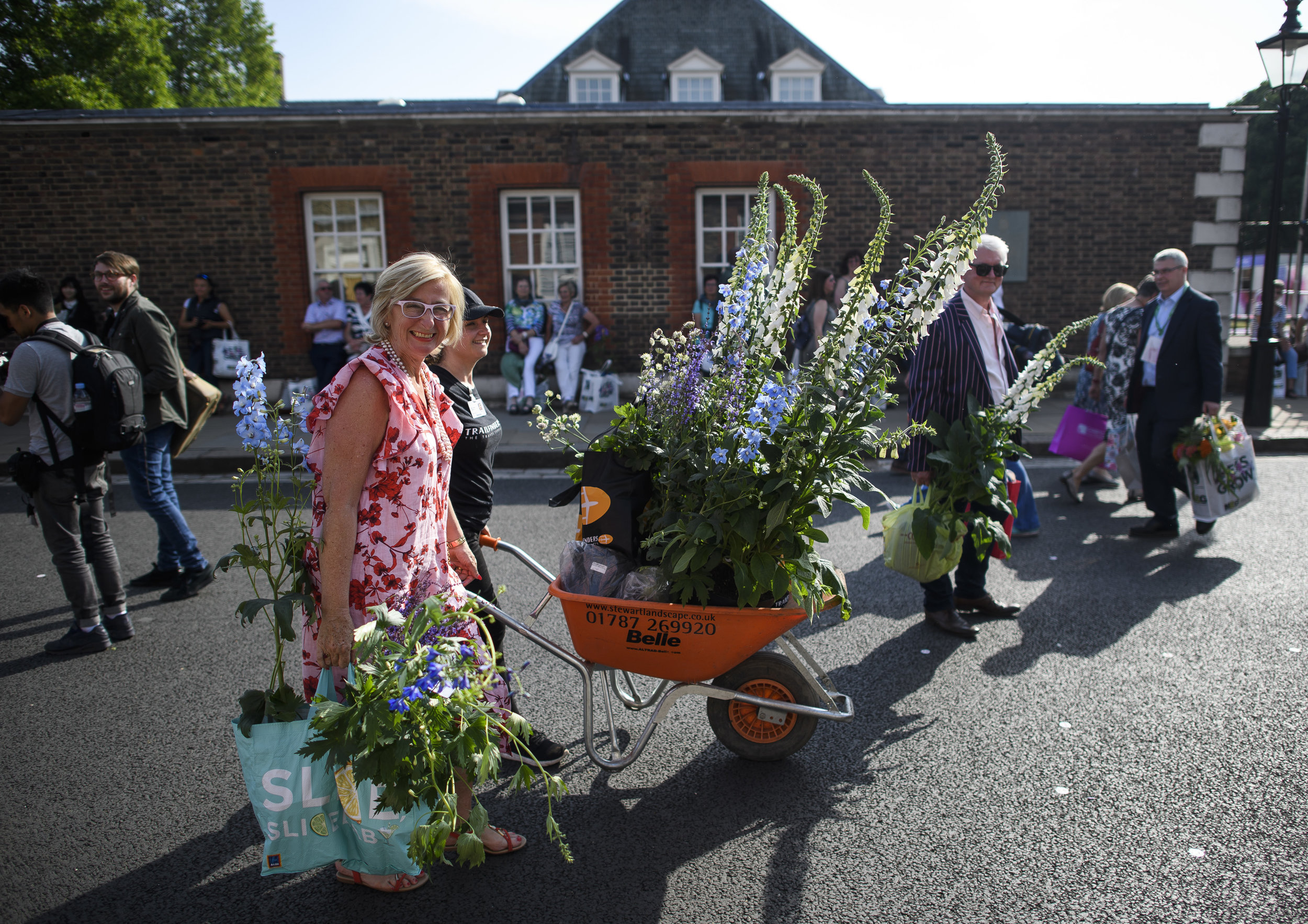 Chelsea Flower Show sell off
