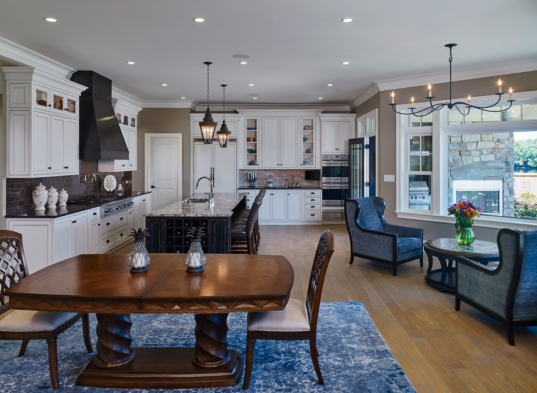 Joe Kitchen is a commercial photographer in New York & Philadelphia that photographs architecture & interiors, hotels & resorts, still life and beverage. Joe regularly travels to Washington DC, Baltimore, Boston and the rest of North America for pr
