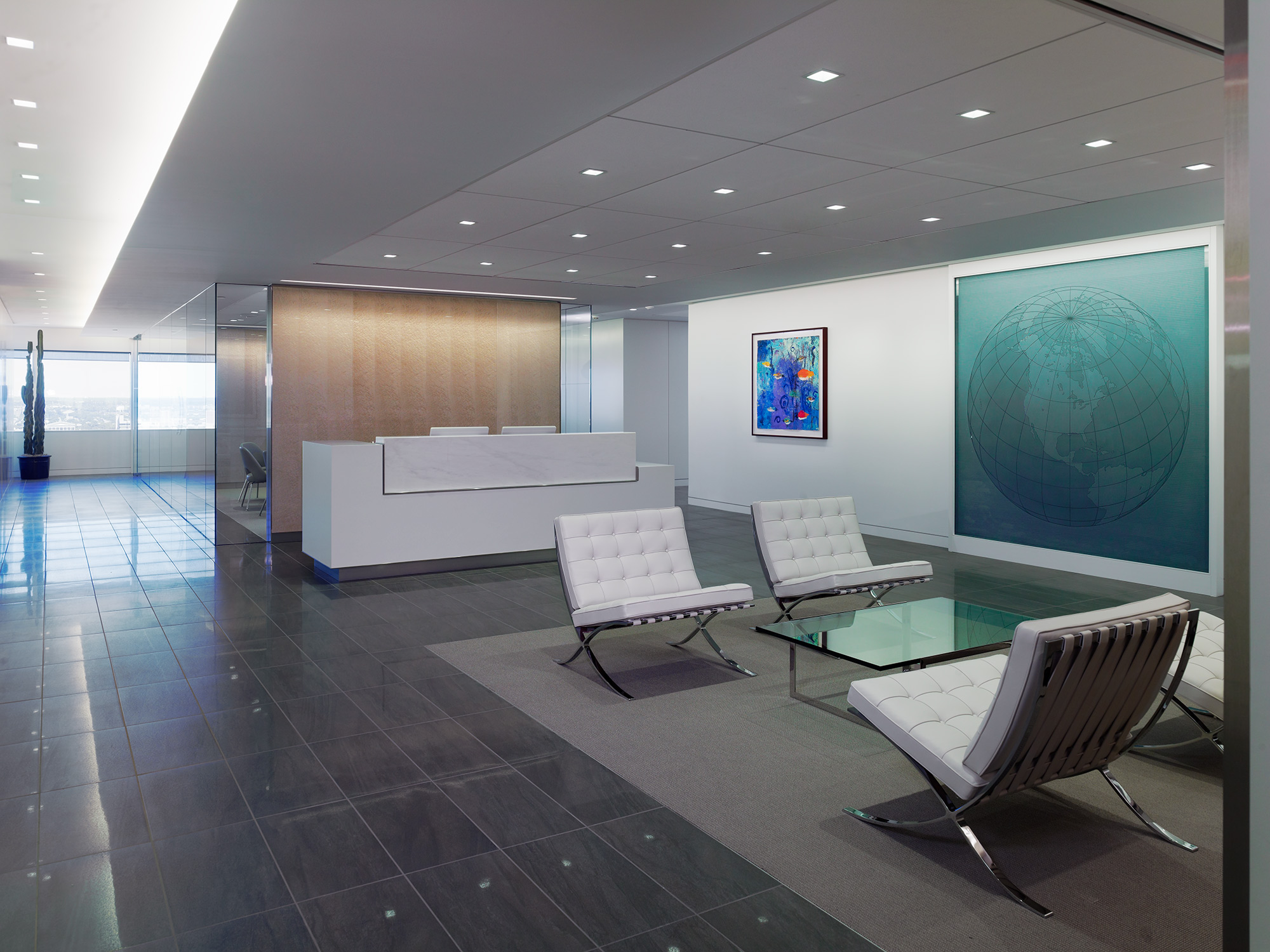 Joe Kitchen is a commercial photographer in New York & Philadelphia that photographs architecture & interiors, hotels & resorts, still life and beverage. Joe regularly travels to Washington DC, Baltimore, Boston and the rest of North America for pr
