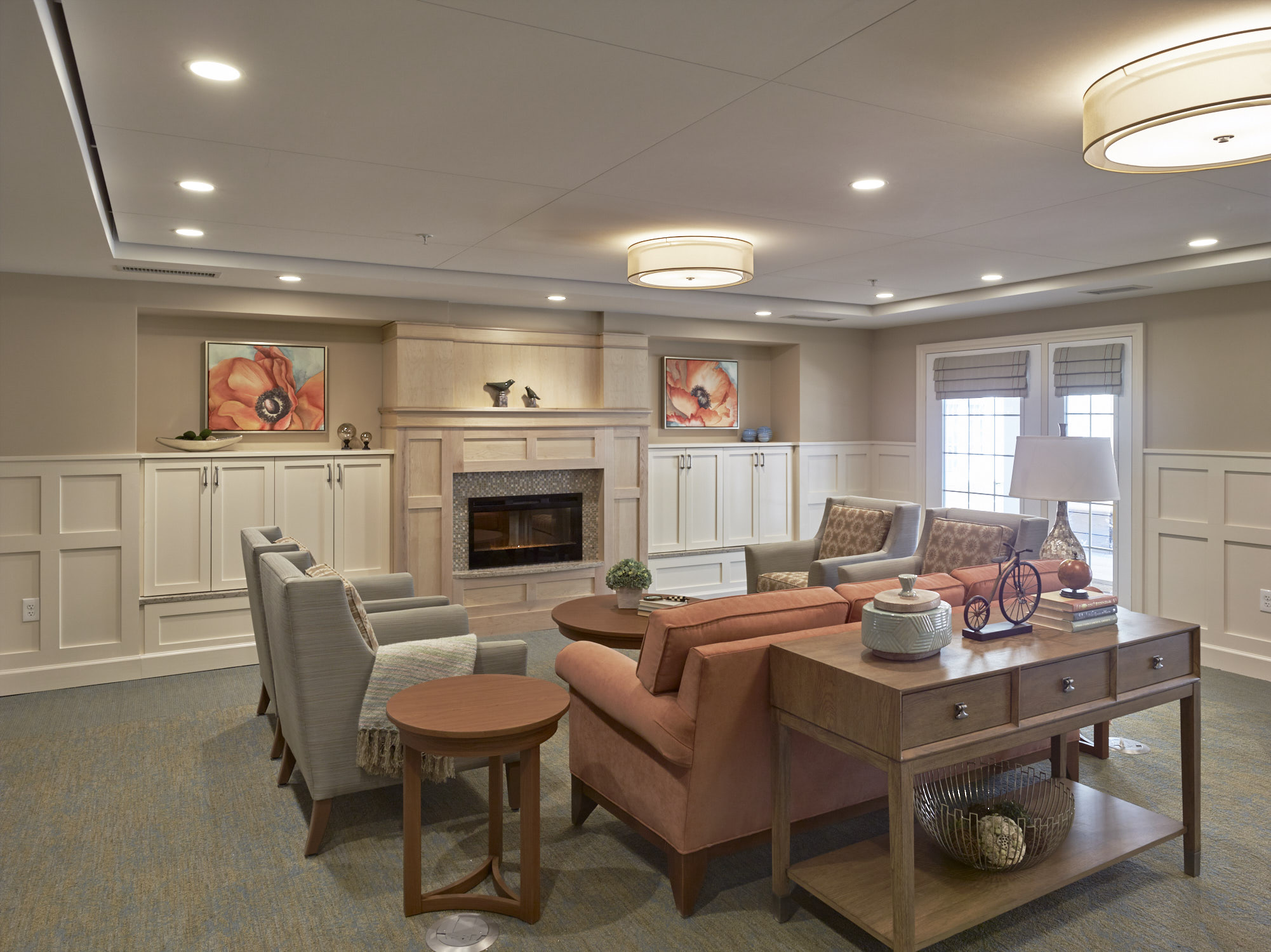 Joe Kitchen is a commercial photographer in New York & Philadelphia that photographs architecture & interiors, hotels & resorts, still life and beverage. Joe regularly travels to Washington DC, Baltimore, Boston and the rest of North America for projects.