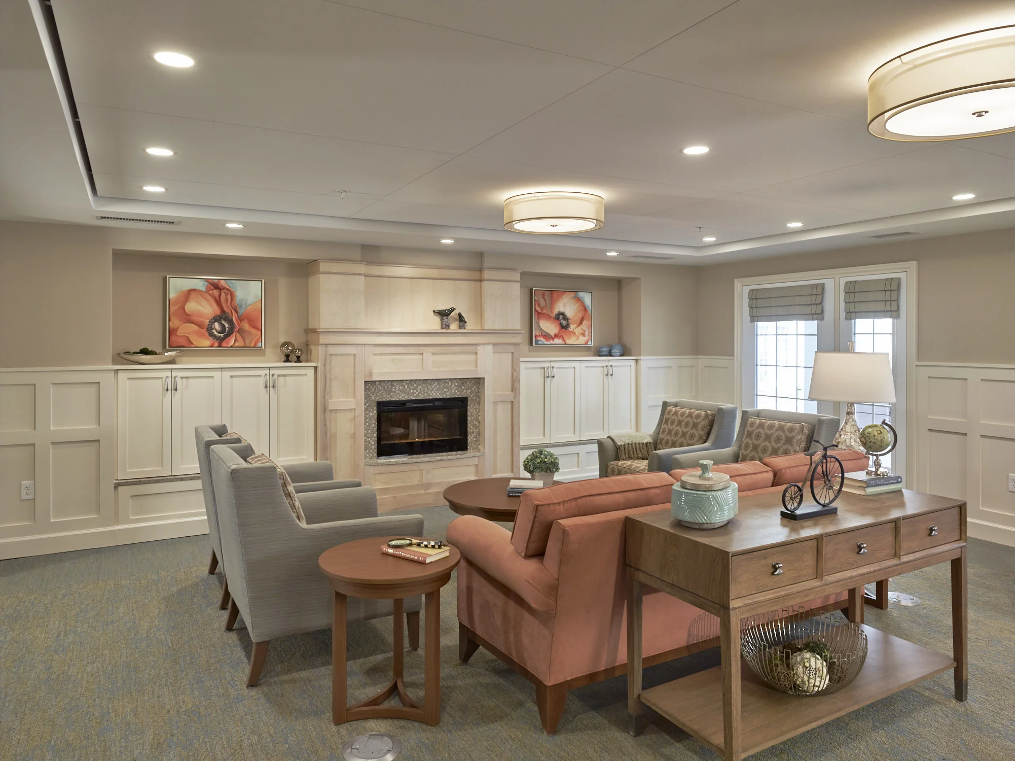 Joe Kitchen is a commercial photographer in New York & Philadelphia that photographs architecture & interiors, hotels & resorts, still life and beverage. Joe regularly travels to Washington DC, Baltimore, Boston and the rest of North America for projects.
