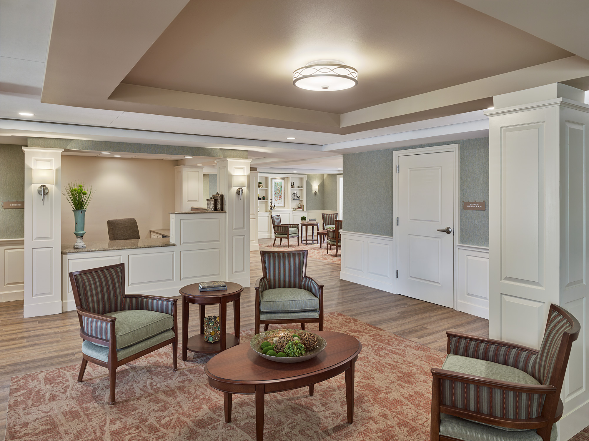 Joe Kitchen is a commercial photographer in New York & Philadelphia that photographs architecture & interiors, hotels & resorts, still life and beverage. Joe regularly travels to Washington DC, Baltimore, Boston and the rest of North America for projects.
