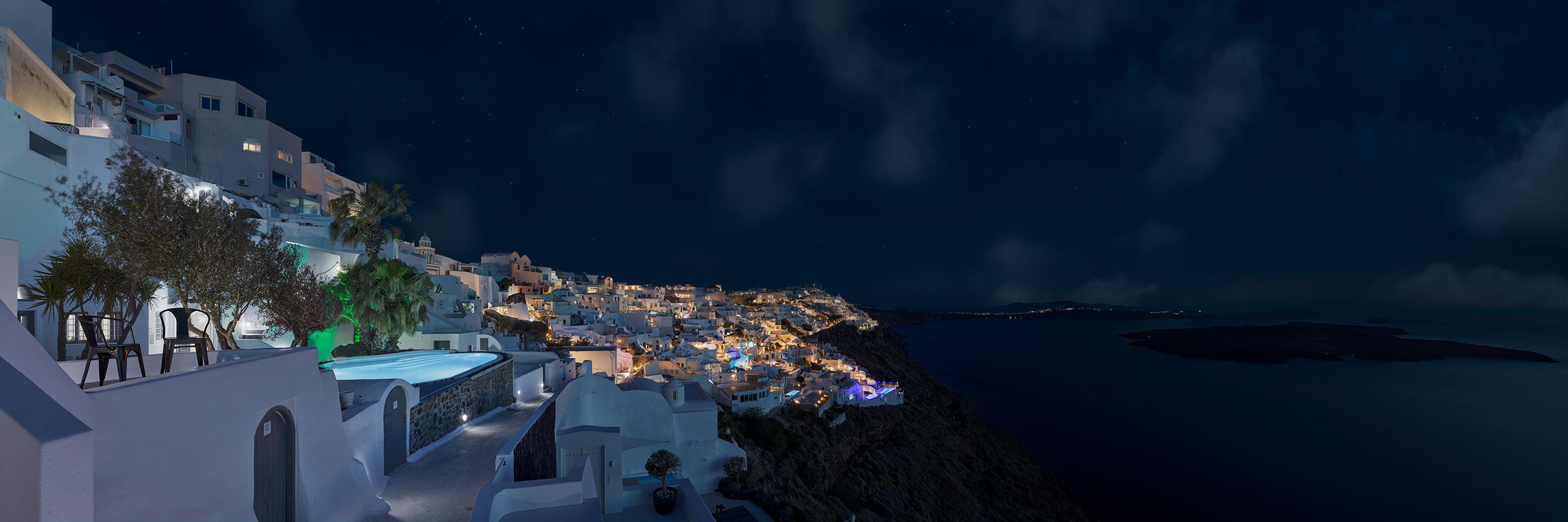 Santorini-Fira-2-Night.jpg