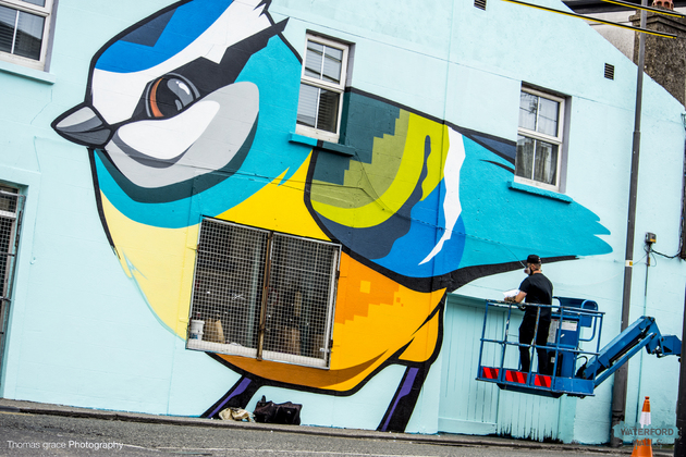 Photo Thomas Grace; Mural by DanLeo