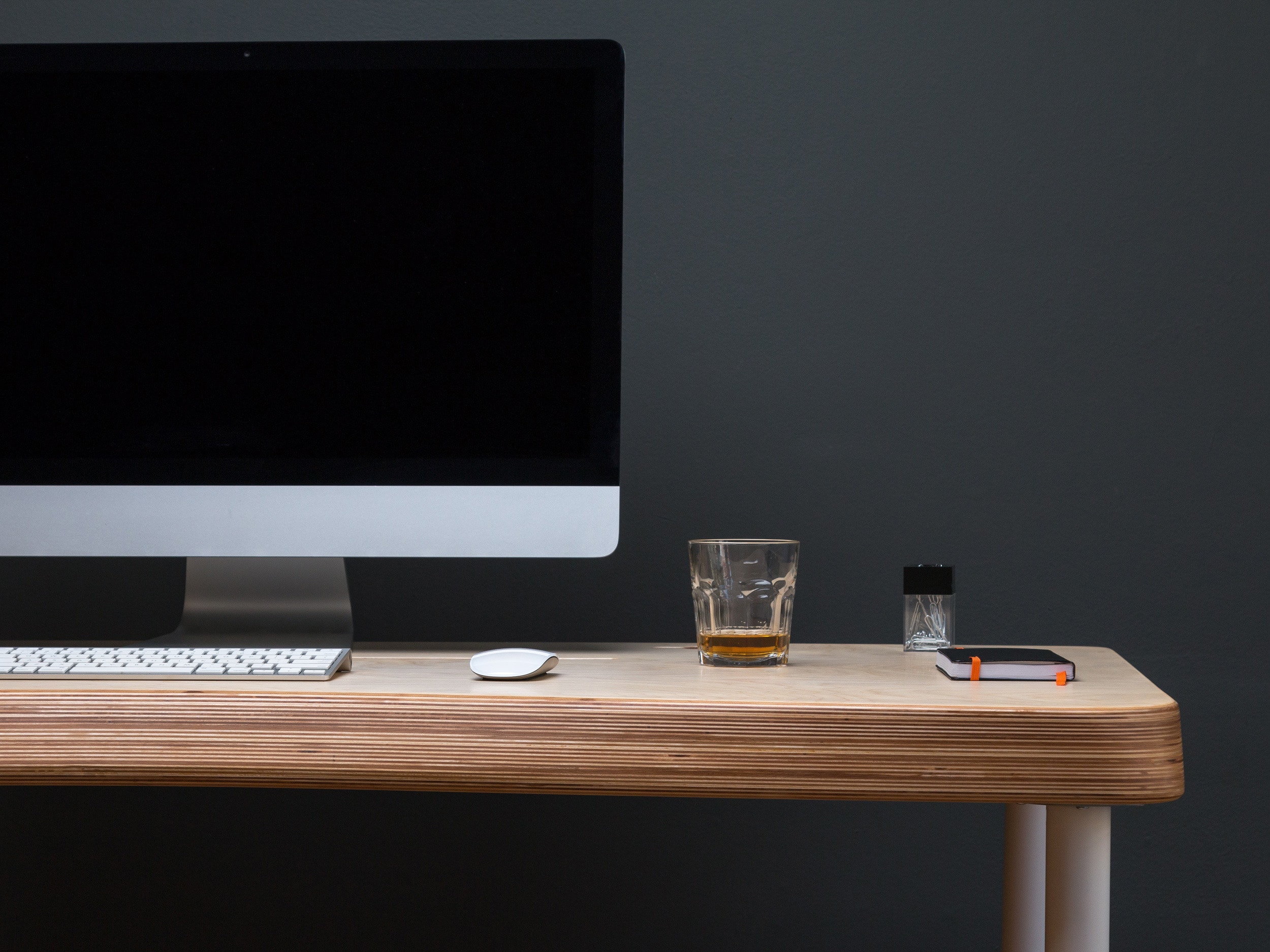 nack-desk.jpg