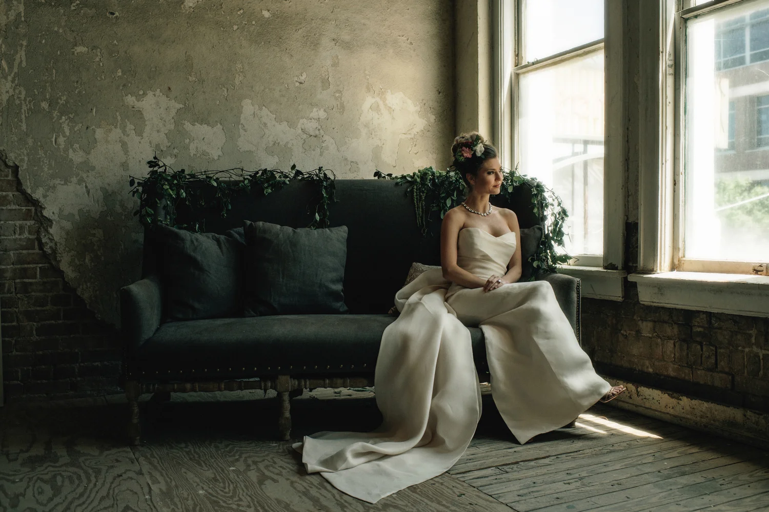 Houston, TX Events- Dark Flowers Photoshoot- Maxit Flower Design