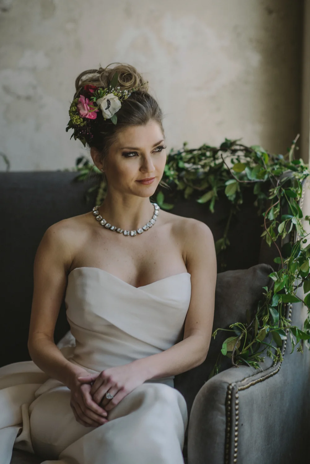 Hair Piece & Garland Bride- Maxit Flowers- Houston Events