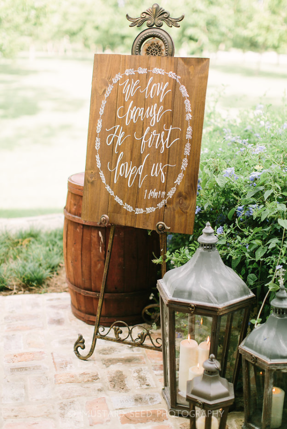 Hand Lettering Wedding Sign- Houston Weddings- Maxit Flower Design