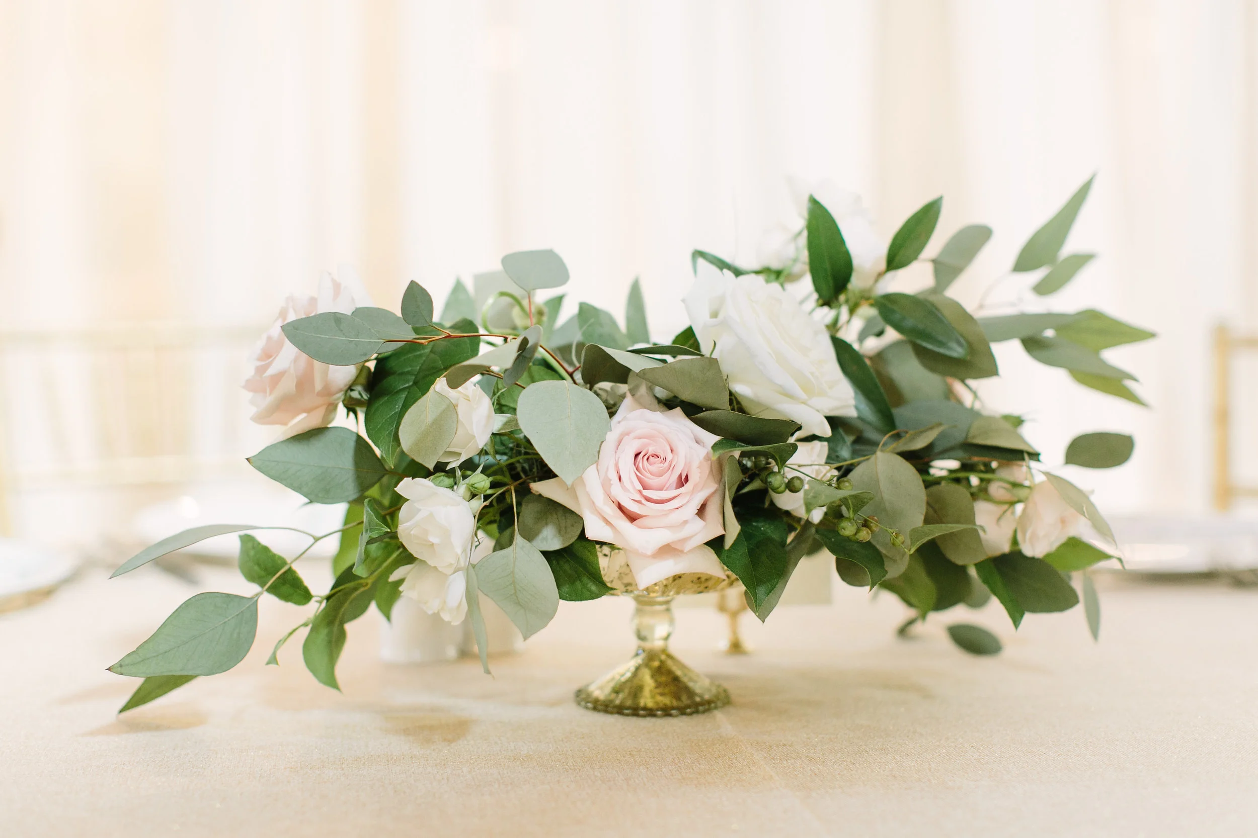Flower Centerpiece Houston Chandelier Grove Houston.JPG