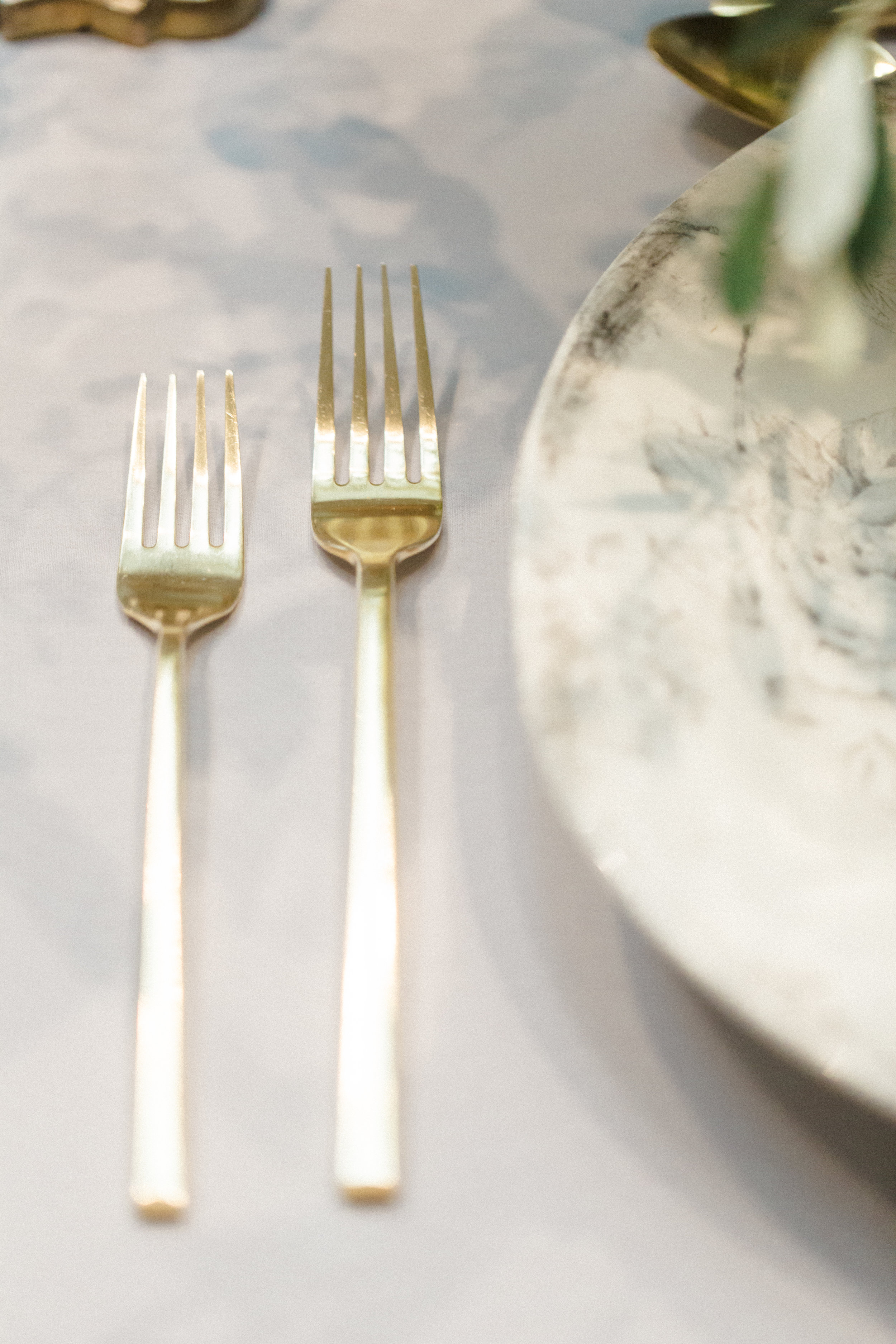 romantic-gold-flatware-styling-detail-photography-florals-by-maxit-flower-design