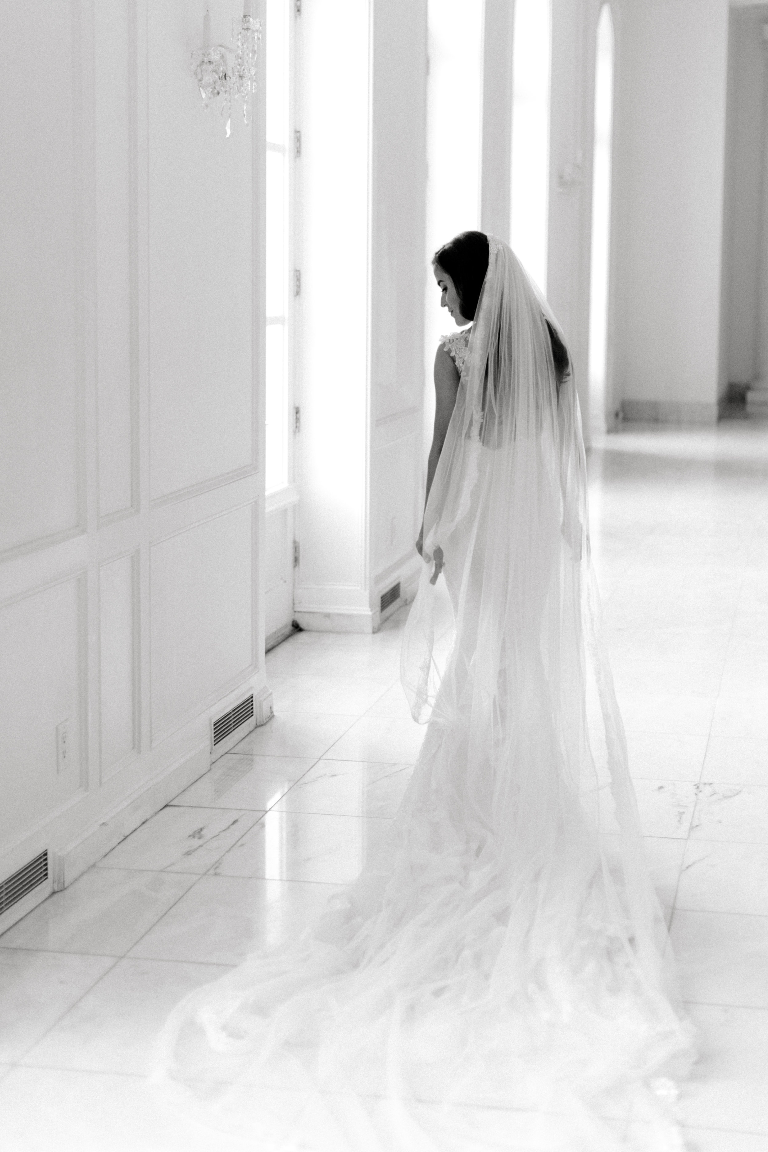 Black_White_Photography_Old_World_ARt.jpg