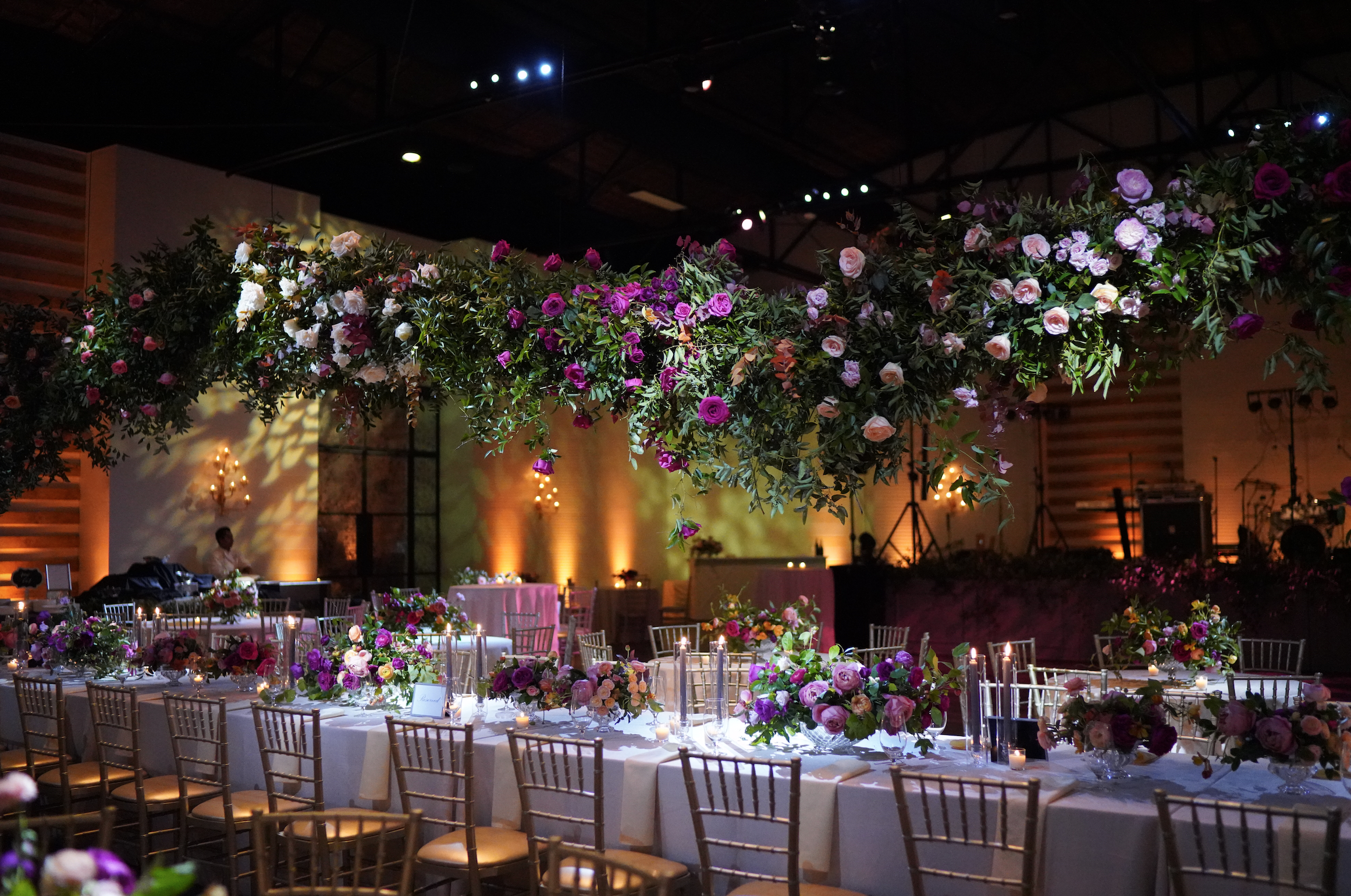 Maxit-Room-Shot-Wedding-Flowers-The-Revaire.png