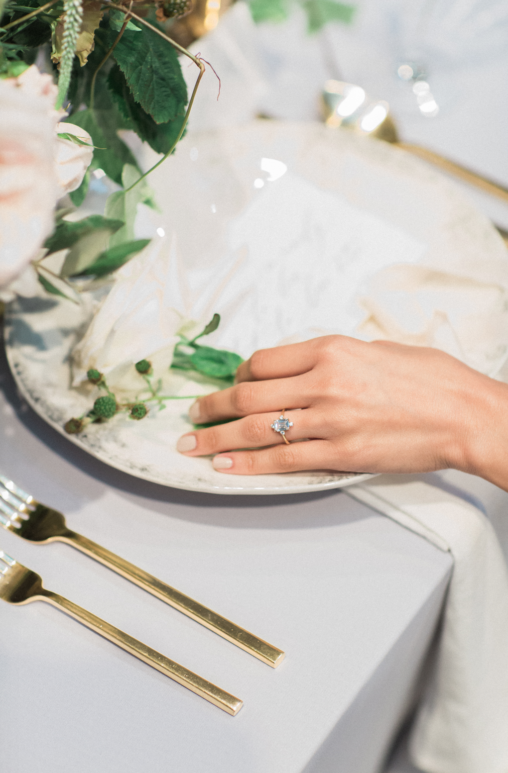 Detail_Wedding_Flowers_PlaceSetting_Houston.png
