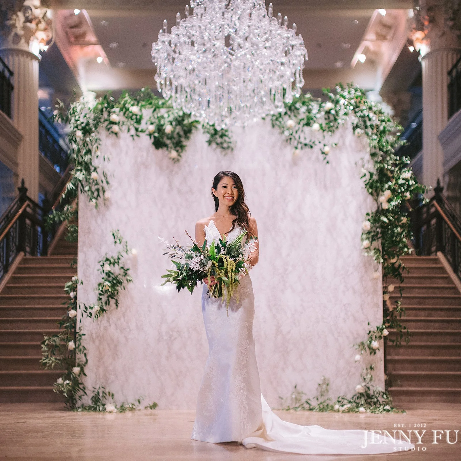 Ceremony_Backdrop_Marble_Houston_Wedding_Corinthian_Maxit_Flower_Design.jpg