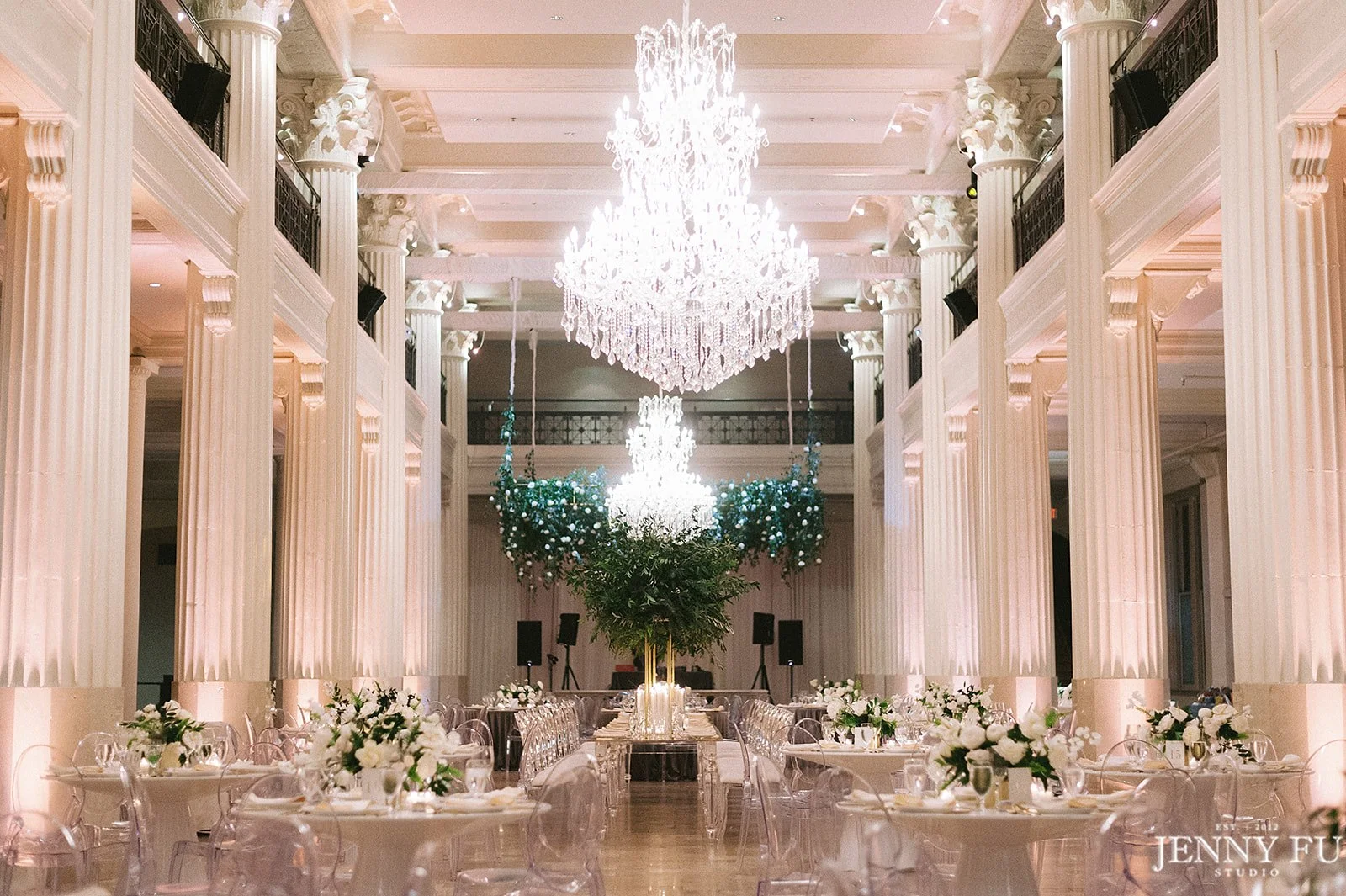 Corinthian_Wedding_Flowers_Houston_Wedding.jpg
