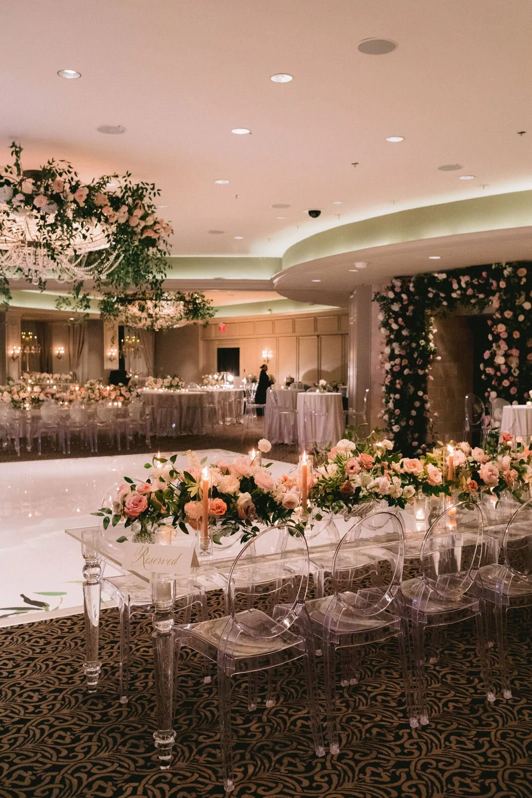 Houston Weddings: Floral Arch Design Tips for Your Big Day