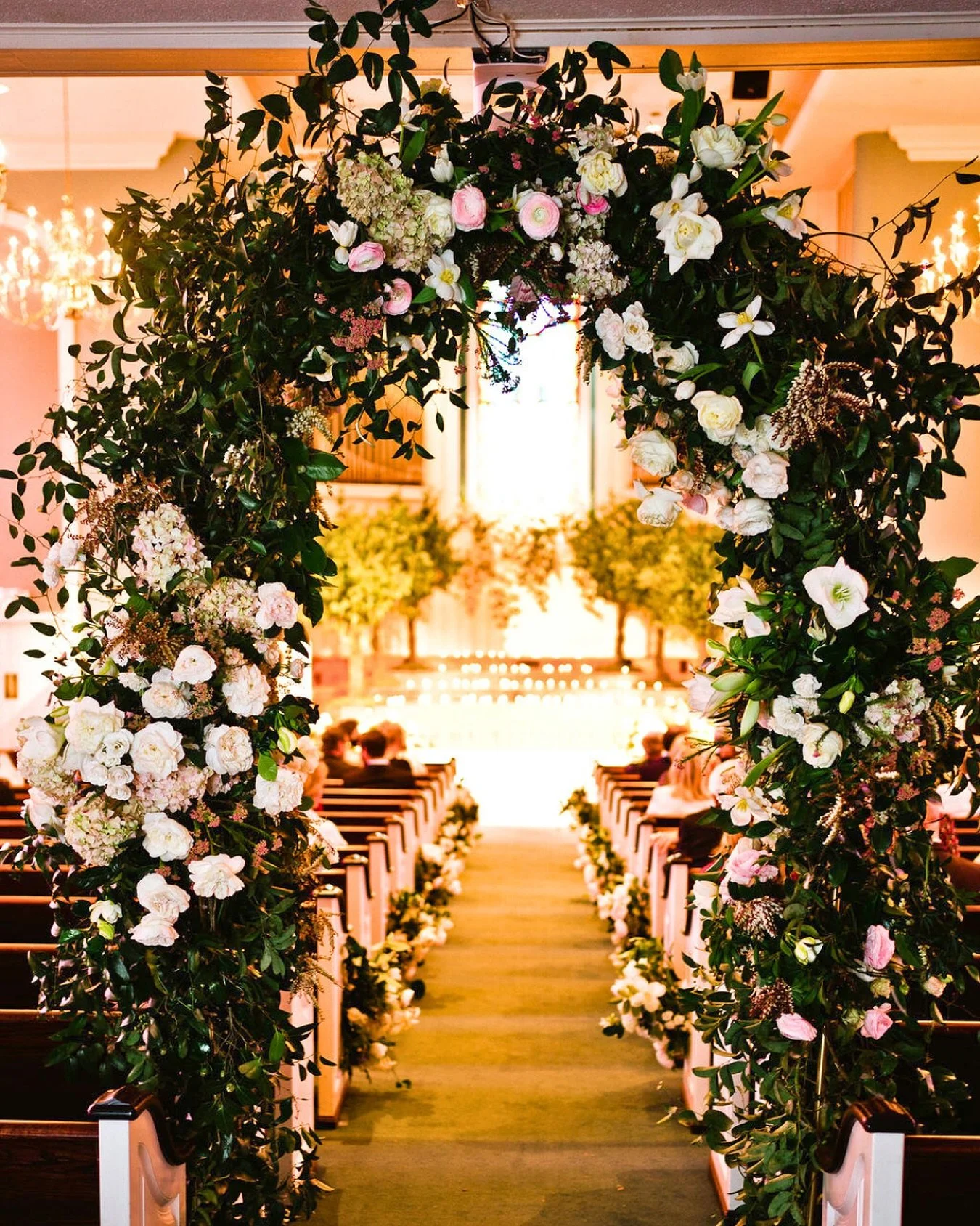 Pure romance in bloom! 🌸 Getting lost in the details of this dreamy floral arch we designed. 

#MaxitFlowerDesign | #HoustonFloralDesigner | #WeddingArch | #LuxuryFlorals | #HoustonWedding | #Floralarch | #Houstonflorals