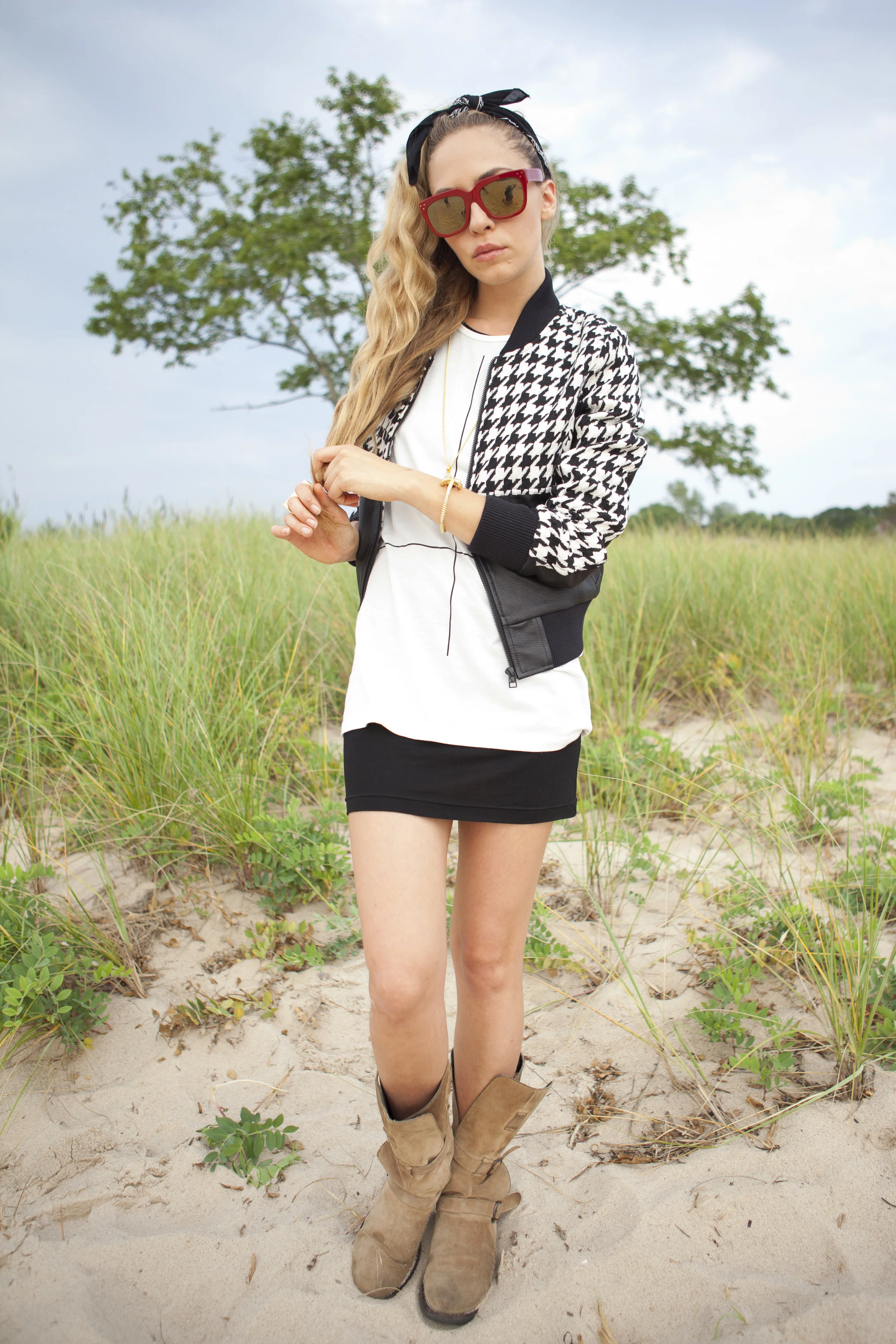 BLACK SCALE LOOKBOOK 