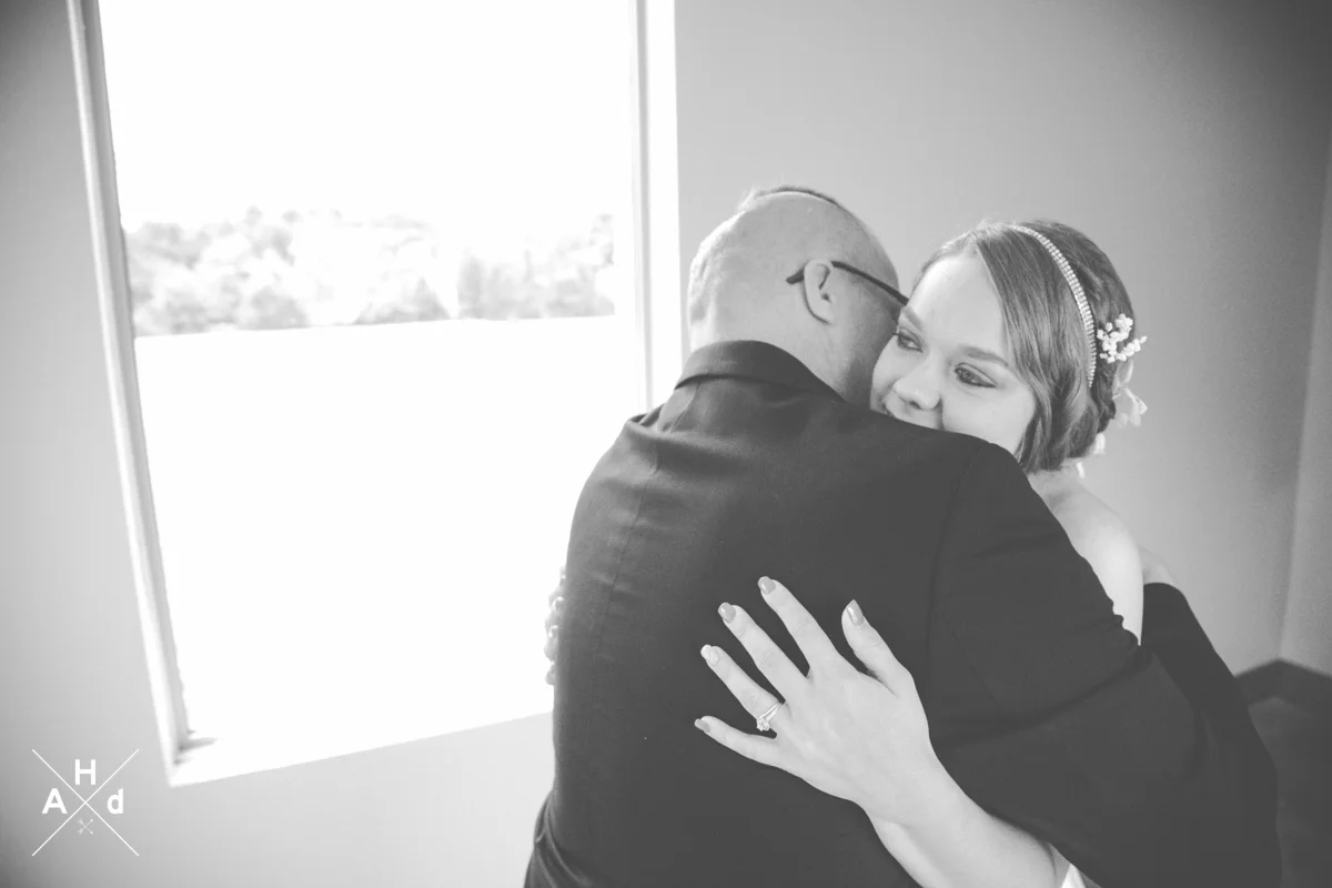 AHD-MitchellWedding-Bride_Groomsmen-Web-51.jpg