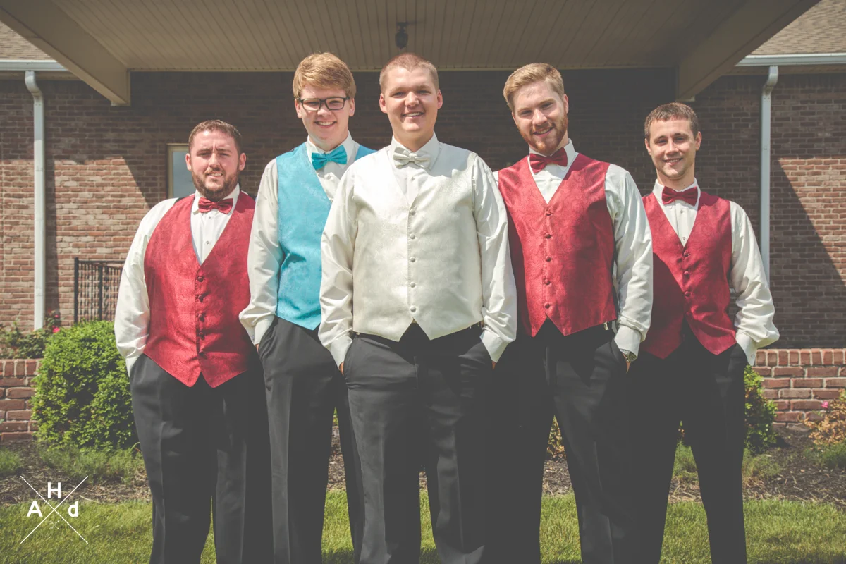 AHD-MitchellWedding-Groom_Groomsmen-Web-7.jpg