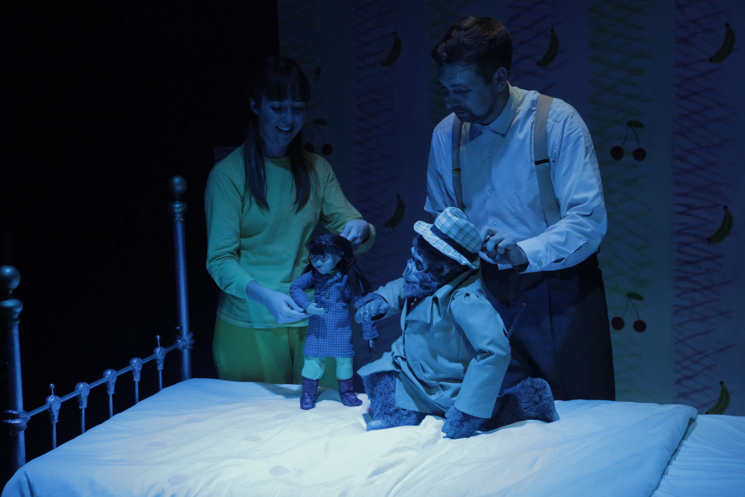 Gorilla Shoot-through Cast B -16.jpg