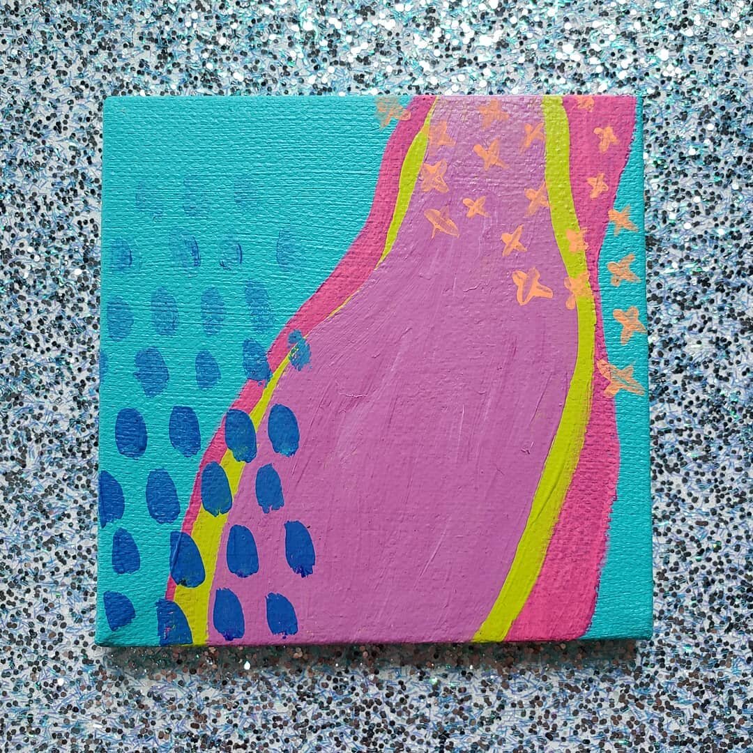 tiny colorful 4x4 🎀⛈🌈
acrylic
$25 
.
#shannonowenfiber #abstractpainting #somervilleartist #popofcolor #wallart #tinyart #happycolors