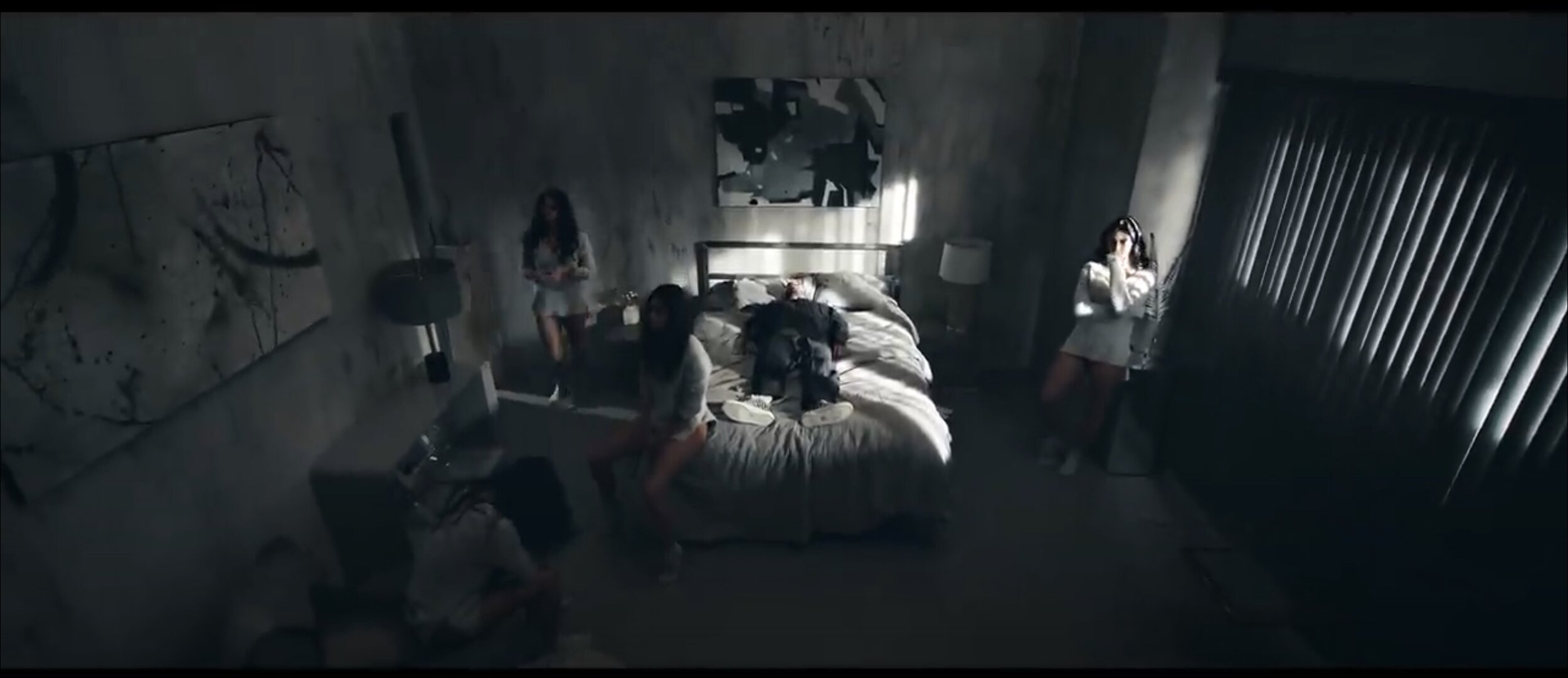 J Balvin - Gris - Music Video