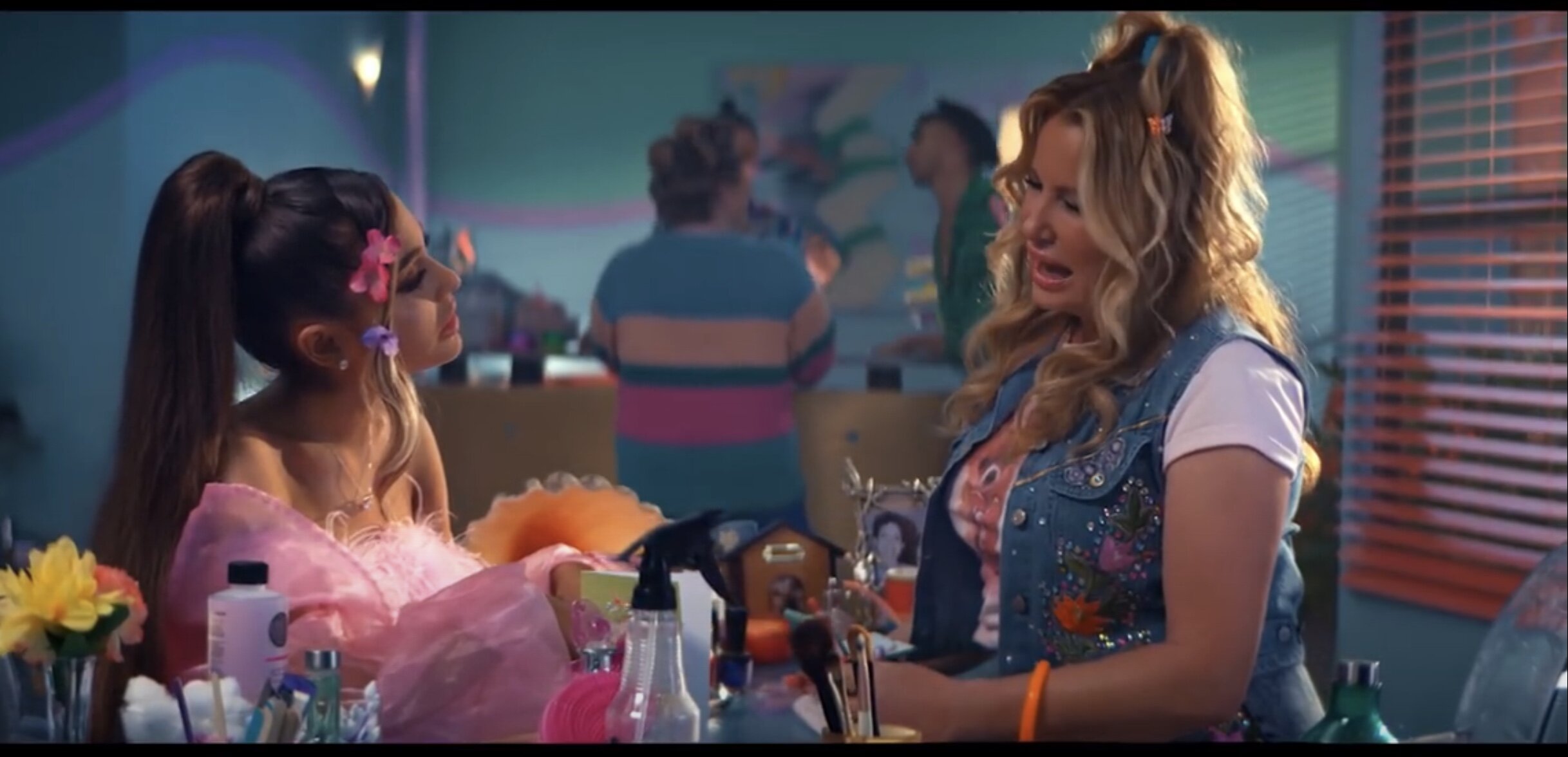 Ariana Grande - Thank You Next - Music Video