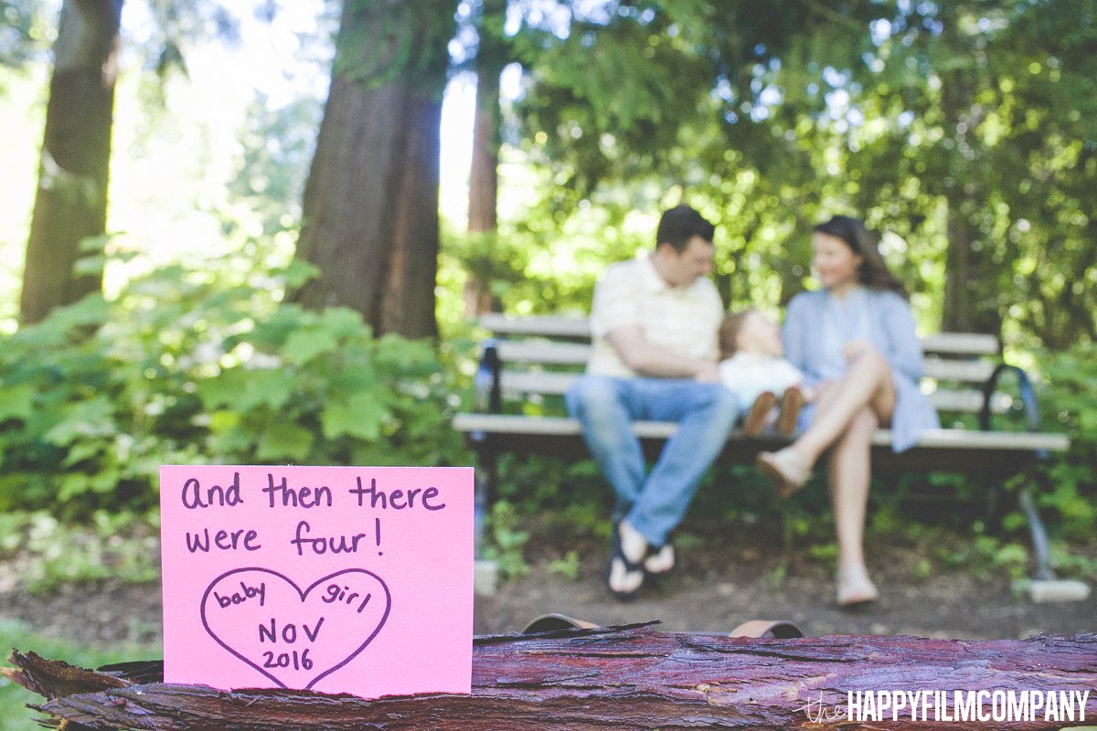 Maternity photoshoot - the Happy Film Company - Seattle Family Photos