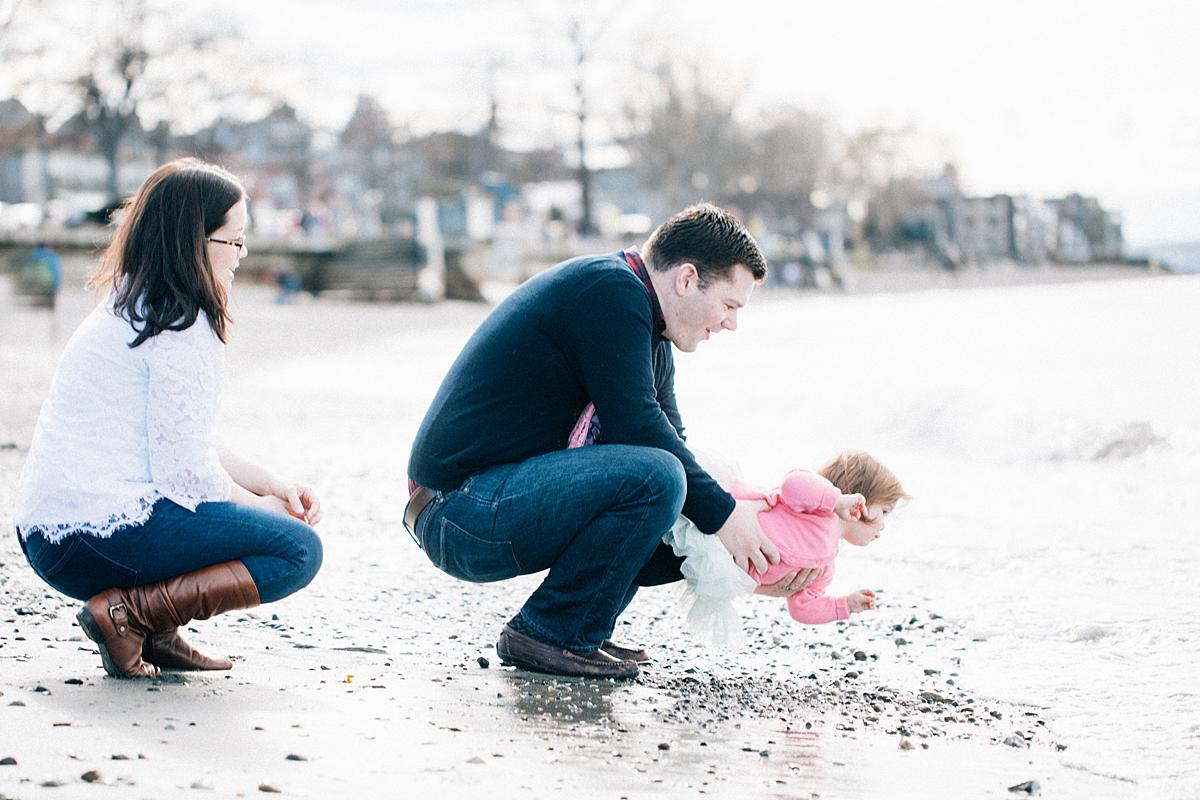 Seattle Family Portraits - Alki Beach - the Happy Film Company