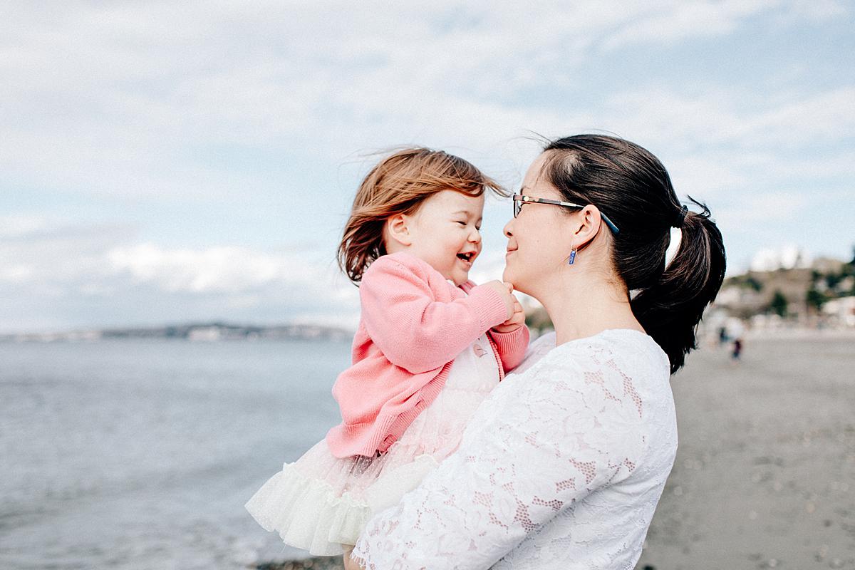 Seattle Family Portraits - Alki Beach - the Happy Film Company