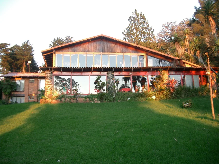 Venta de Un Hotel de Montaña en Heredia $1,500,000