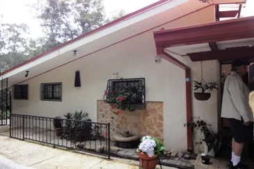 Se alquila una casita en la Chorrera de Los Angeles de San Rafael de Heredia