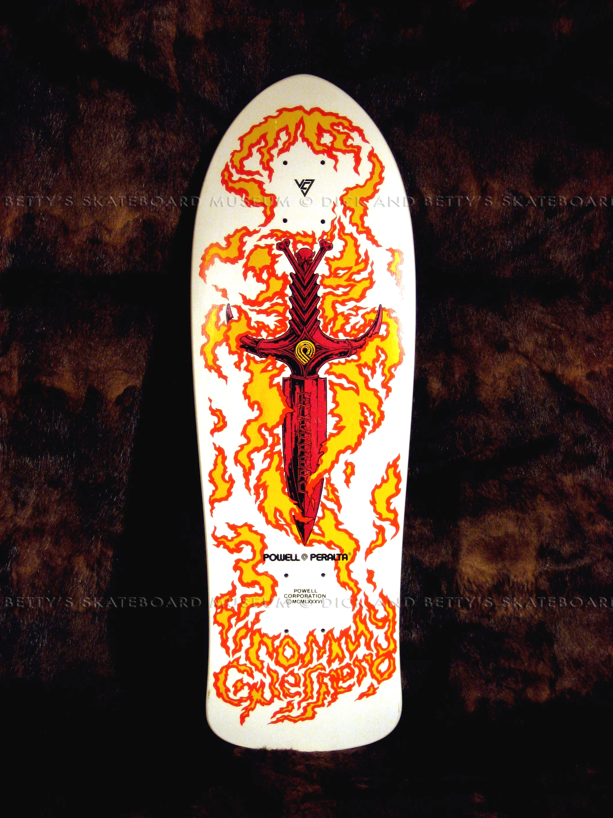 TOMMY GUERRERO1988 &nbsp;Dagger