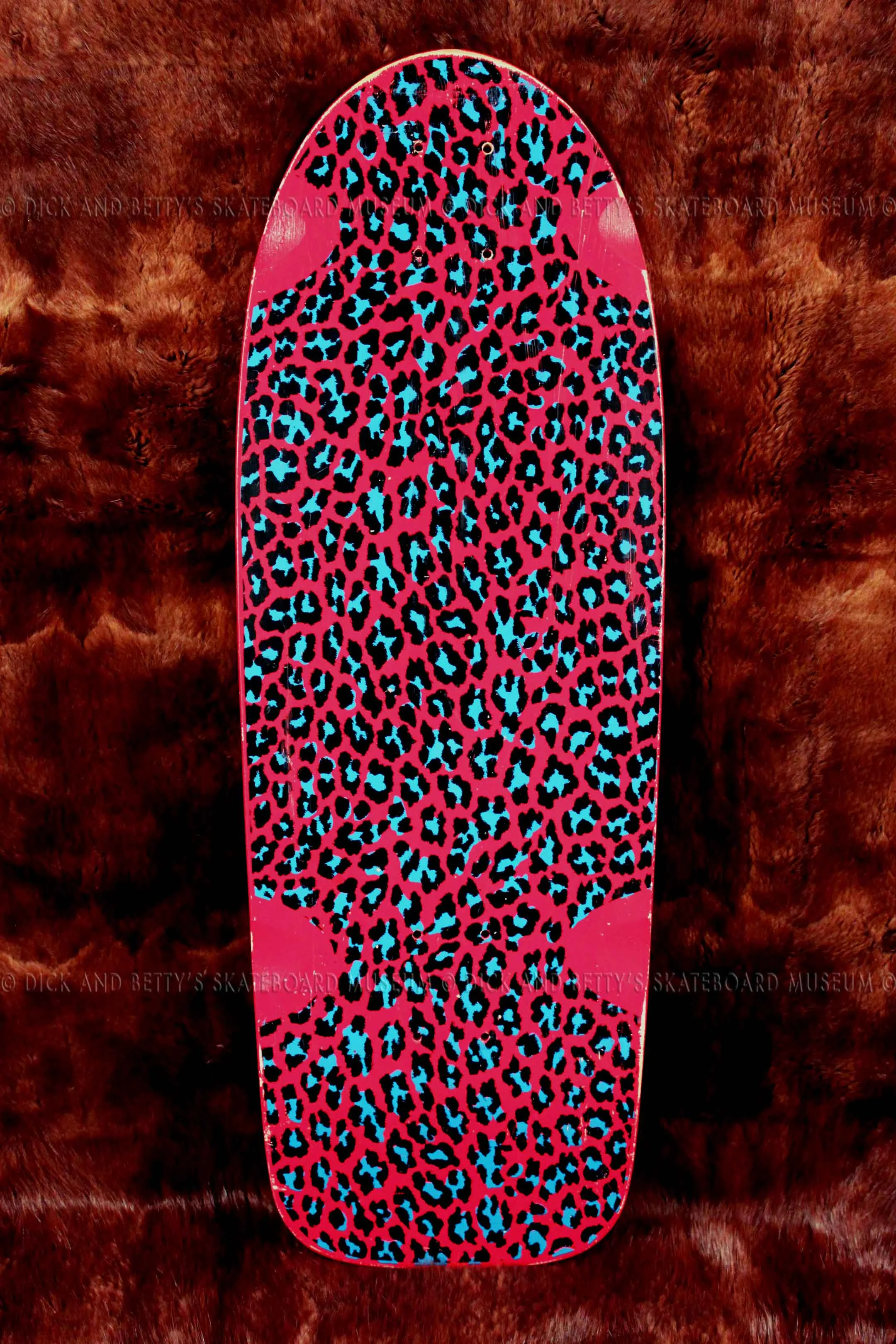 TEAM &nbsp;1983&nbsp;Leopard (Animal Skin Series)