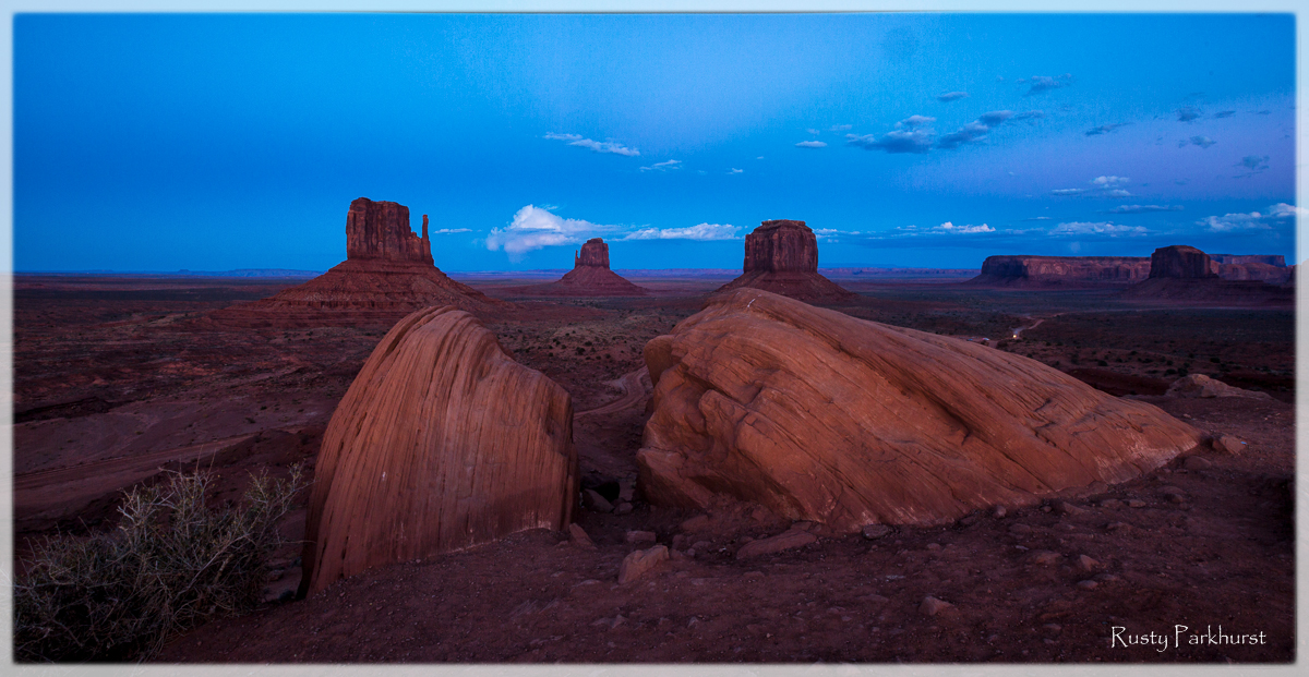 Monument Valley Sunset