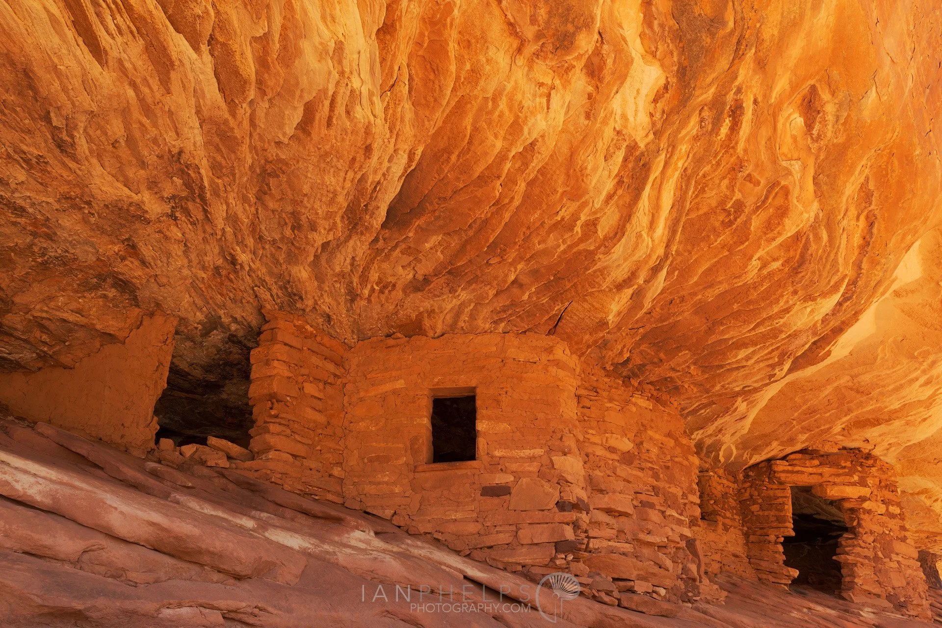 _DSC5134-house-on-fire-ian-phelps-photography-1920wm.jpg