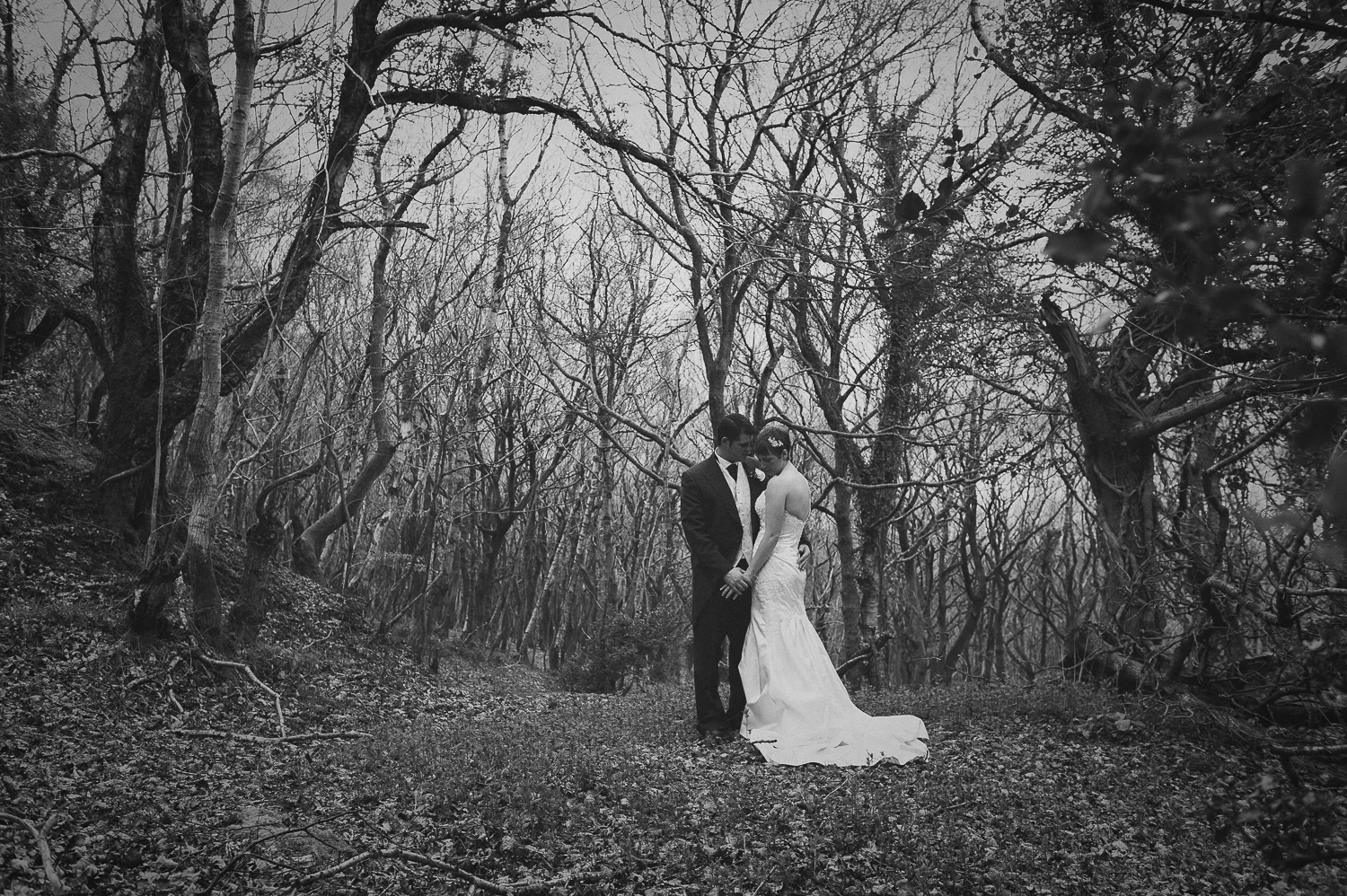 Taunton-Wedding-Photographer-53.jpg