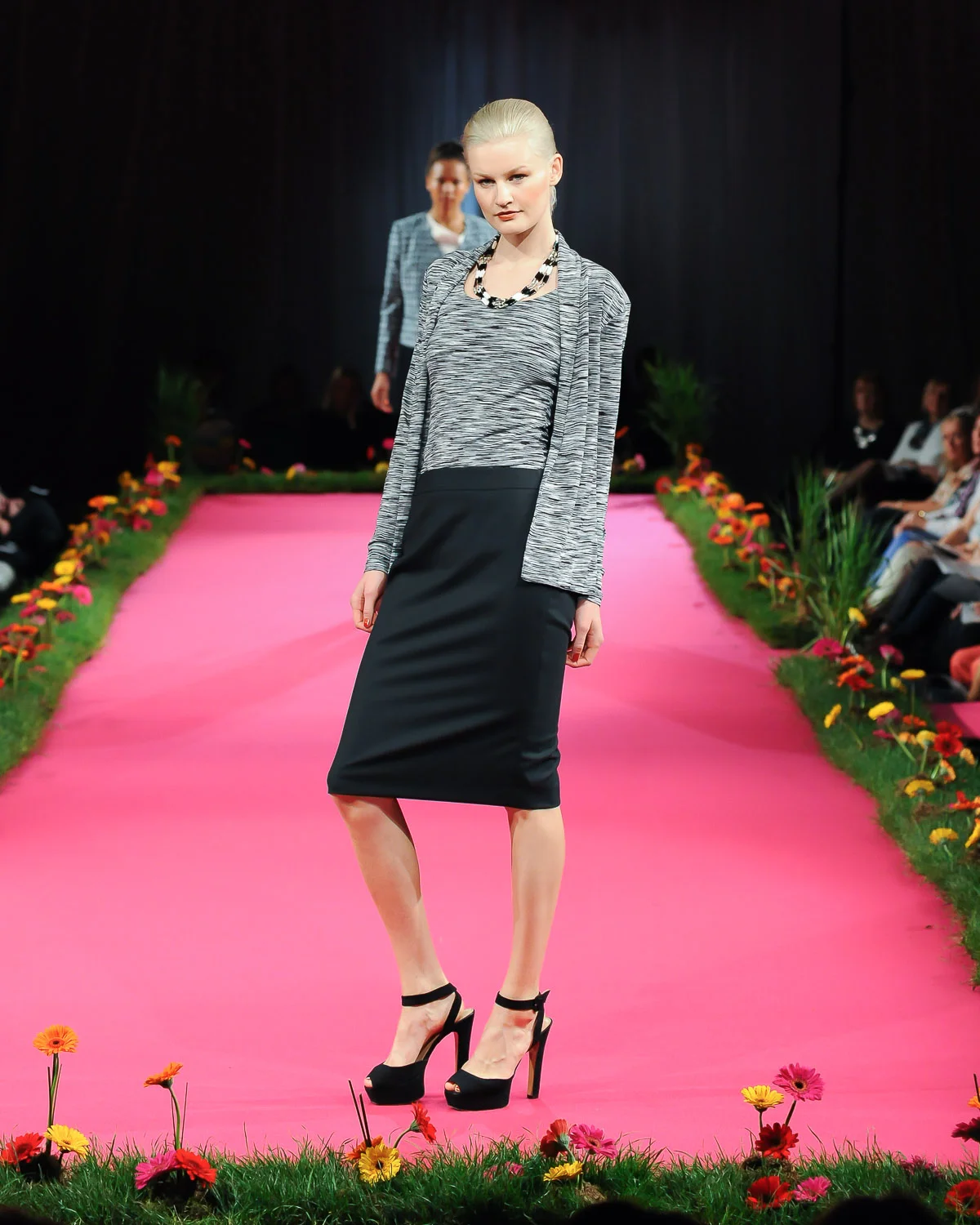 bath-in-fashion-photography-7.jpg