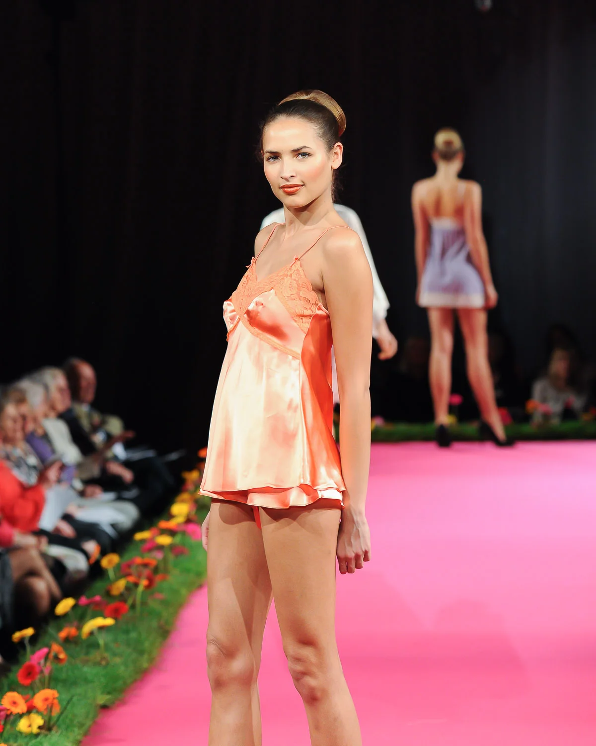 bath-in-fashion-photography-28.jpg