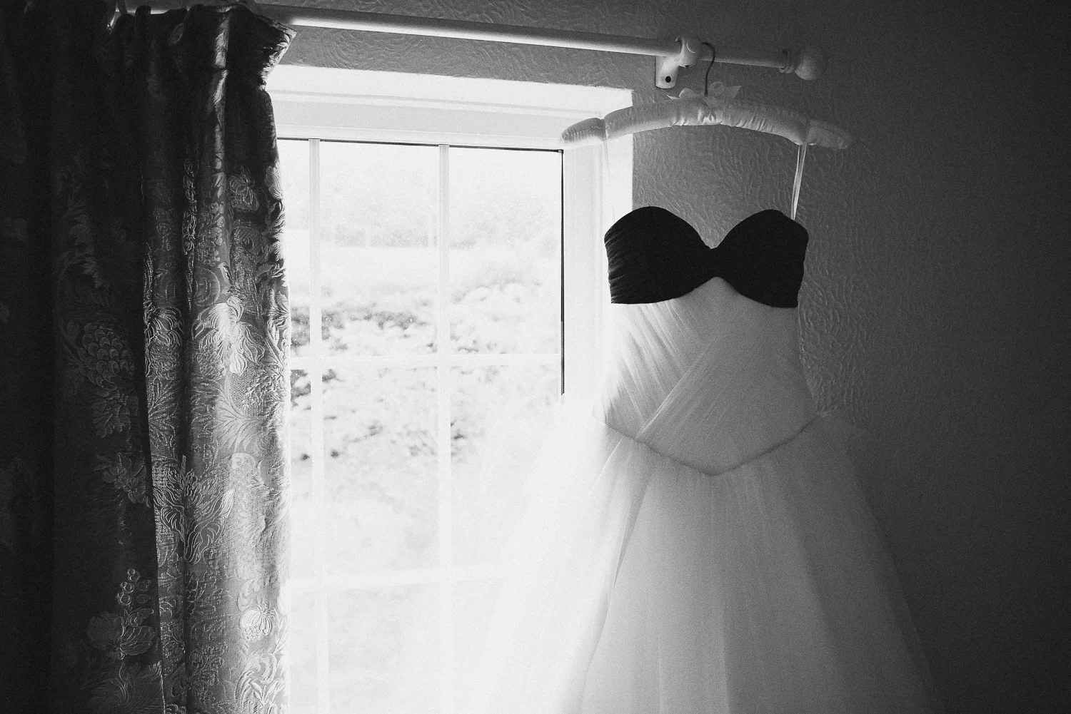 Clevedon-pier-wedding-photographer-65-2.jpg