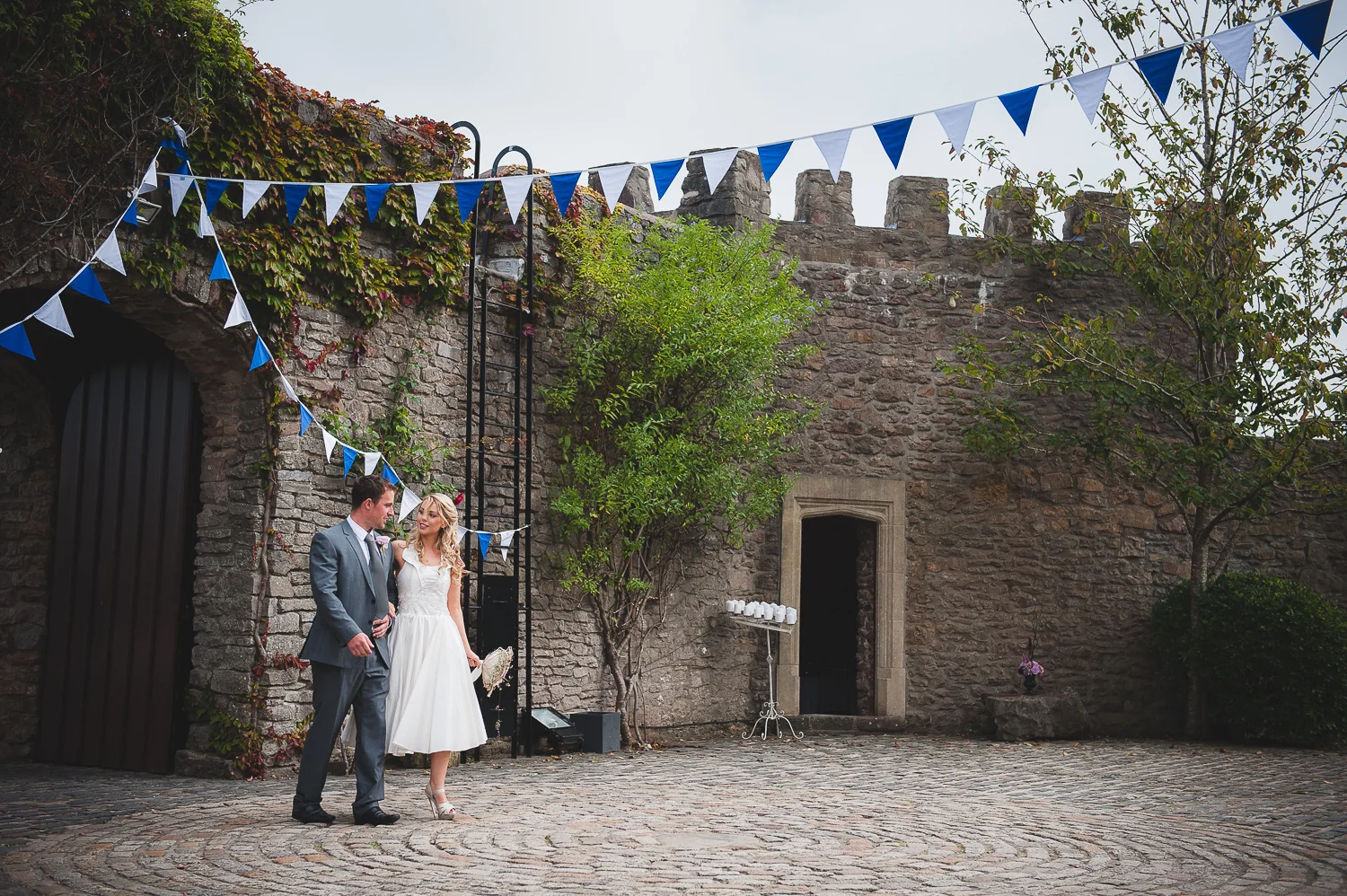 Walton-castle-wedding-photographer-clevedon-7.jpg