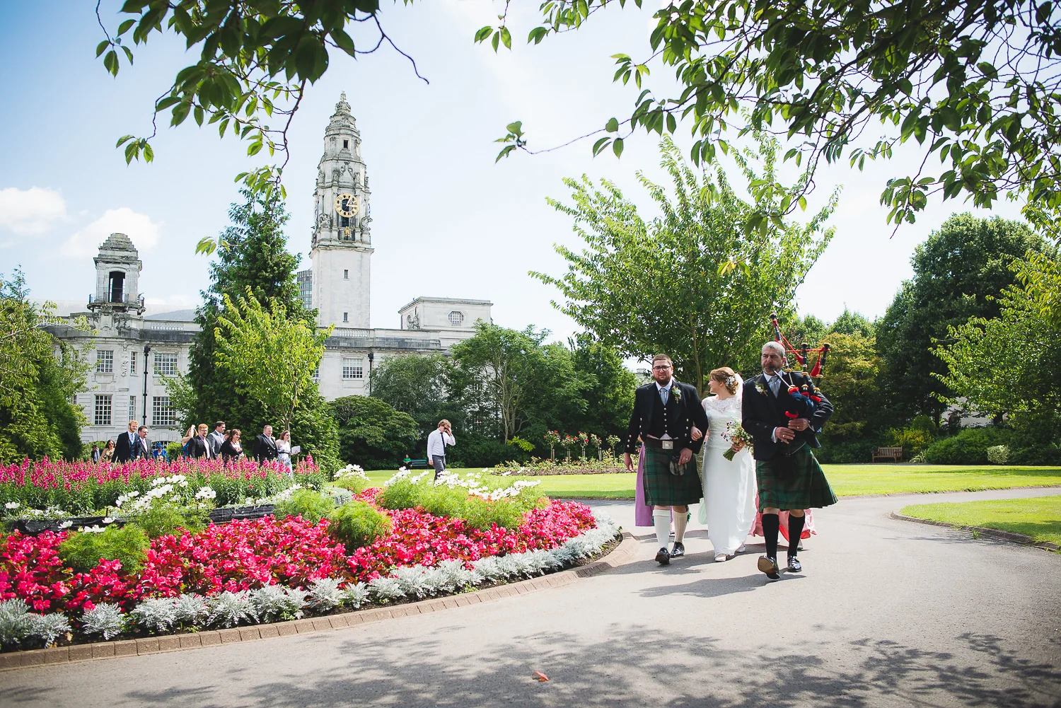 wedding-photographer-cardiff-university-17.jpg