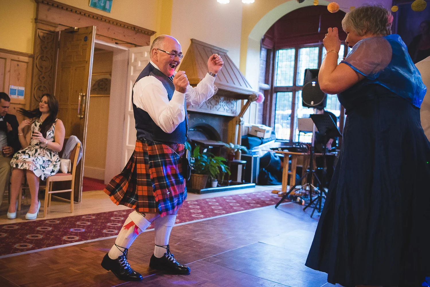 wedding-photographer-cardiff-university-47.jpg
