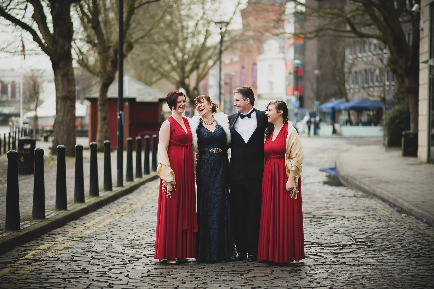 winter wedding group photos in bristol uk