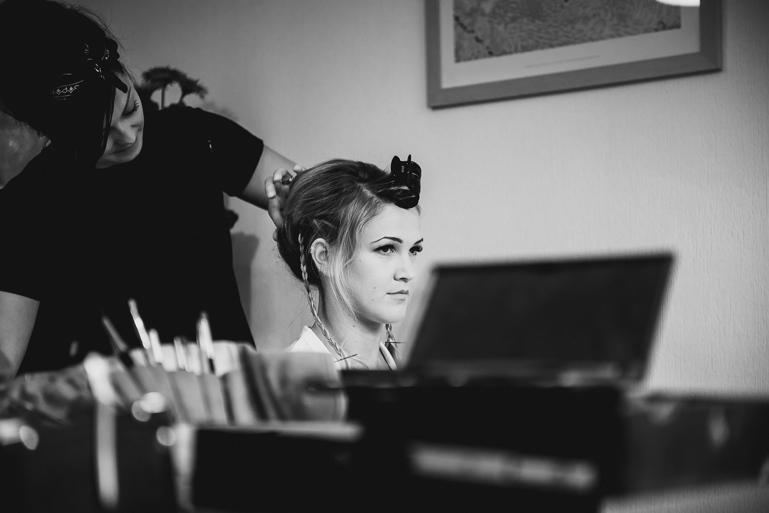 bride getting ready in portishead