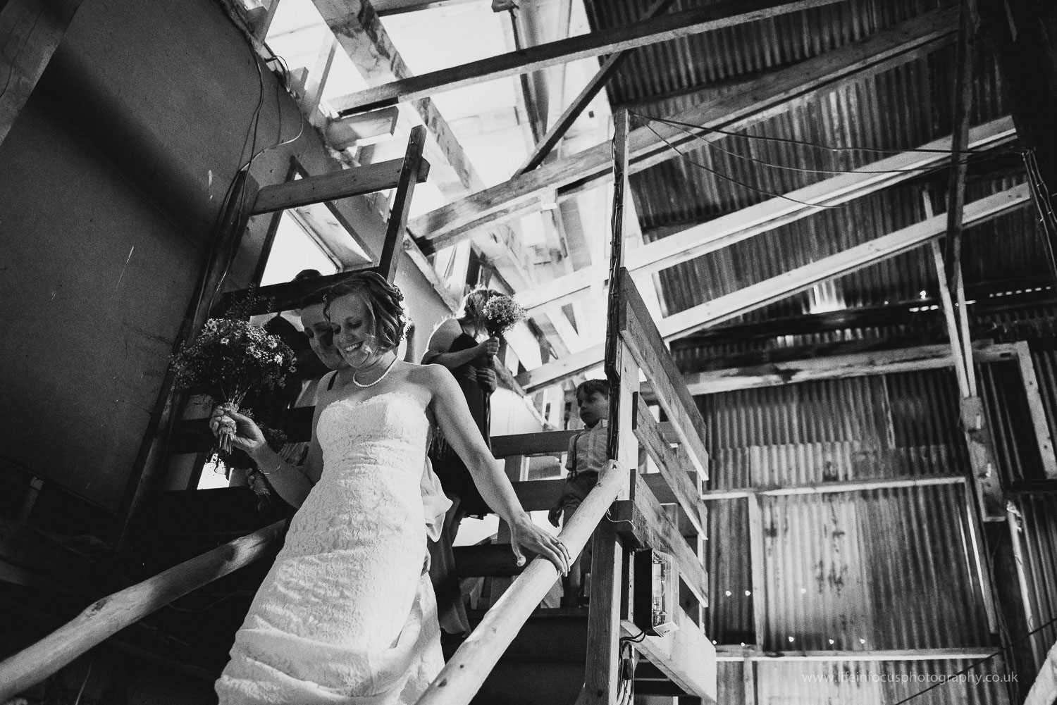 wedding-photographer-gloucester-outdoor-wedding-uk-34.jpg