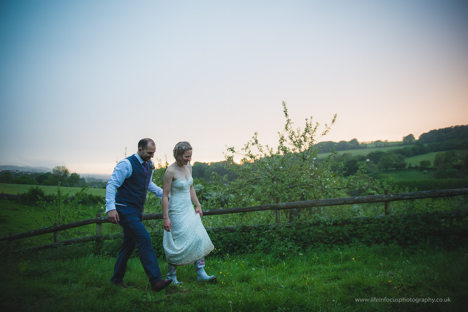 wedding-photography-gloucester-39.jpg